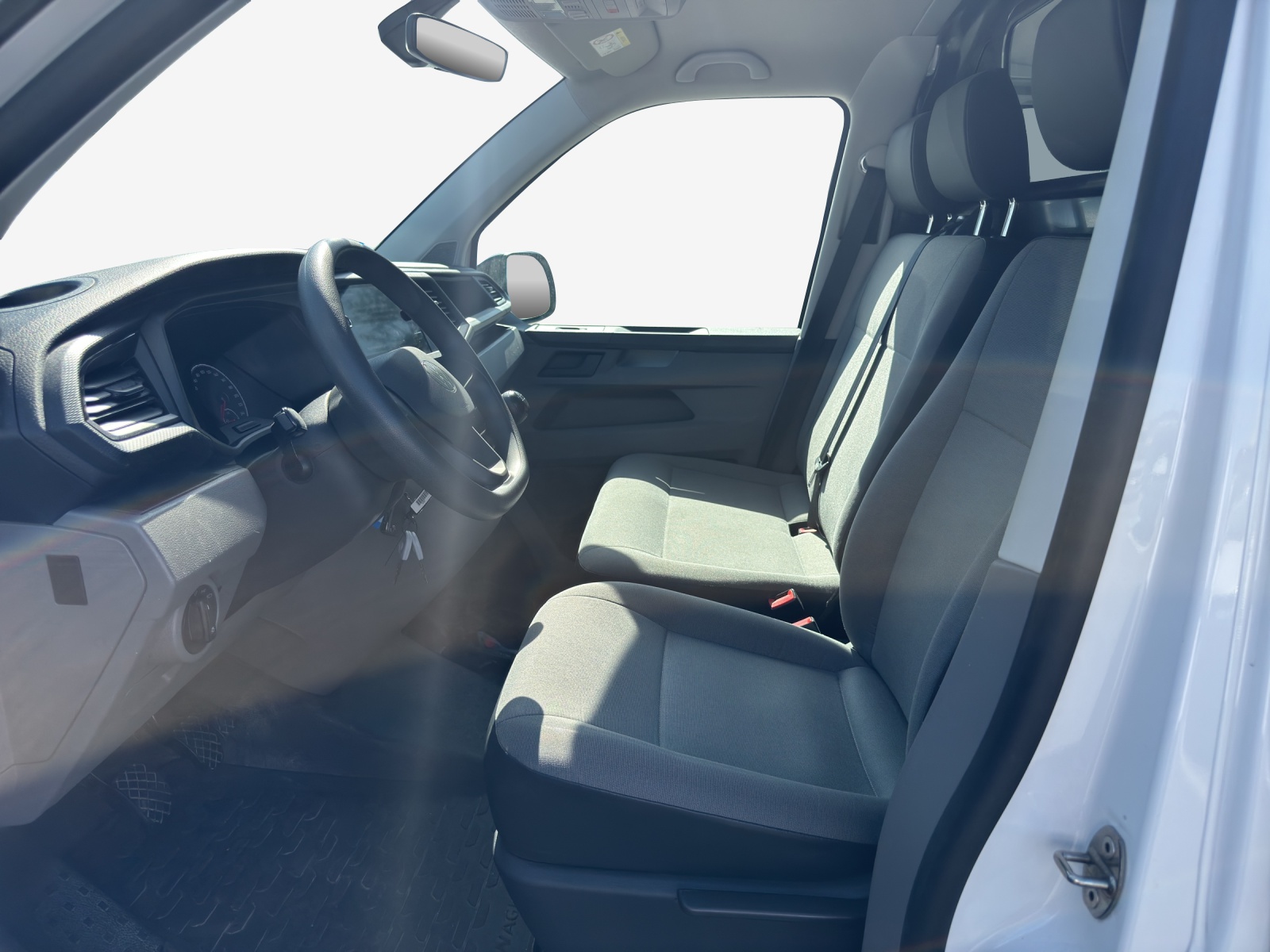 VW T6.1 2.0 TDI-image-7