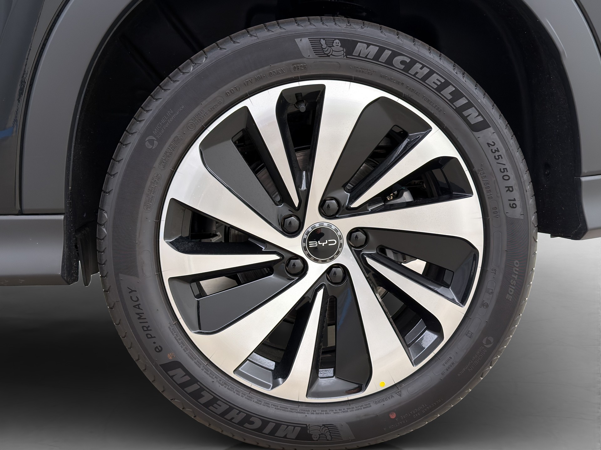 BYD Seal U DM-i Design AWD-image-6