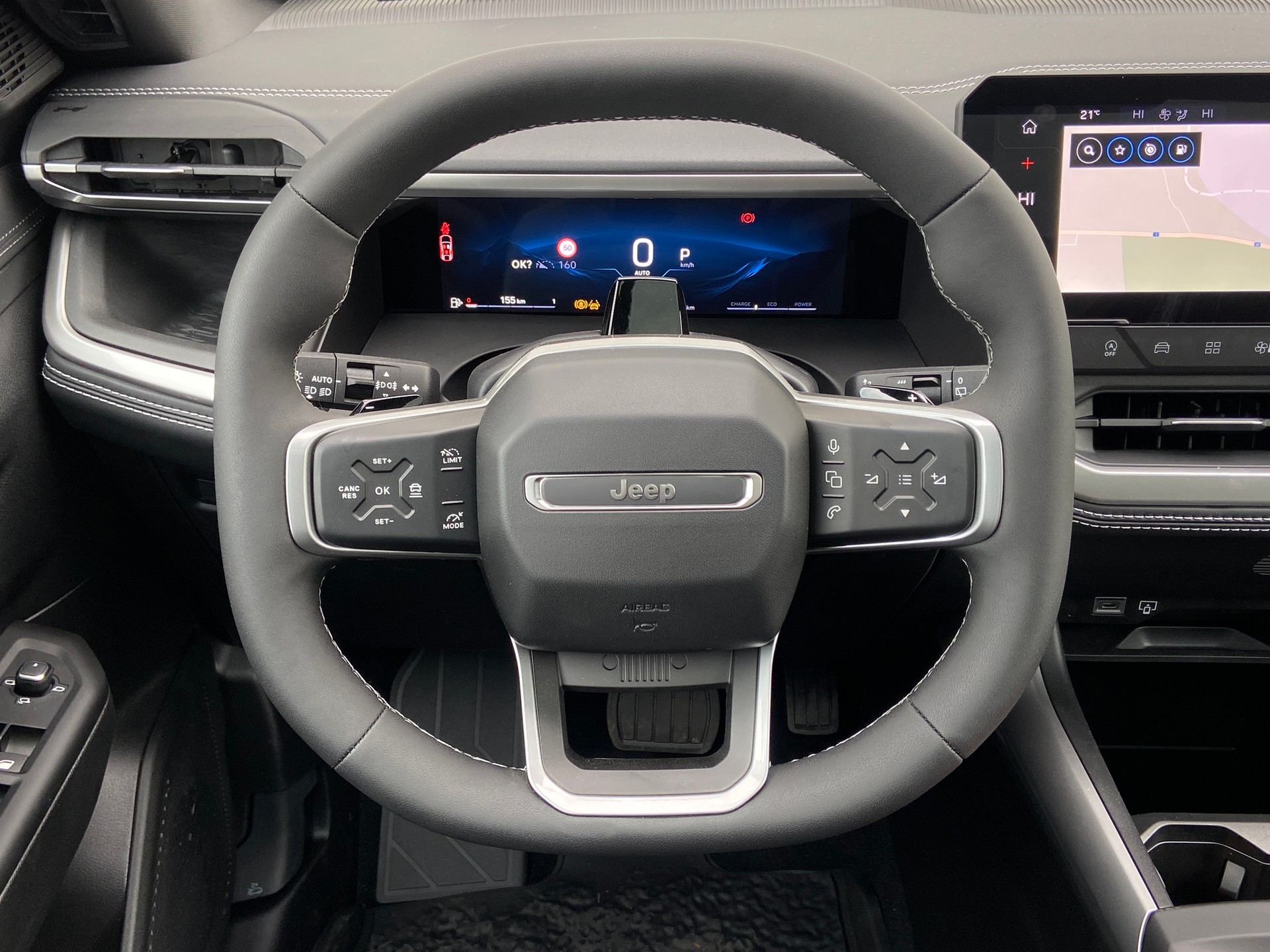 JEEP Compass 1.2 T e-Hybrid Summit Premium Sky-image-9