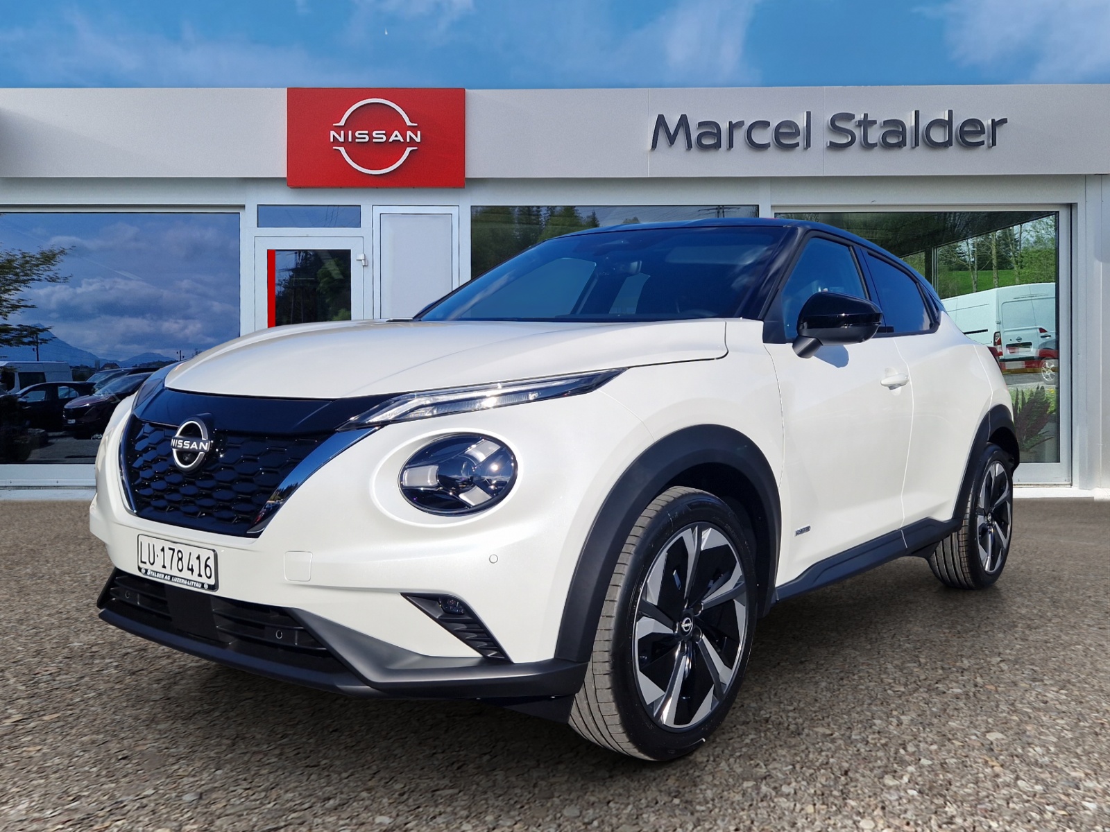 NISSAN Juke 1.6 FHEV Tekna-image-0