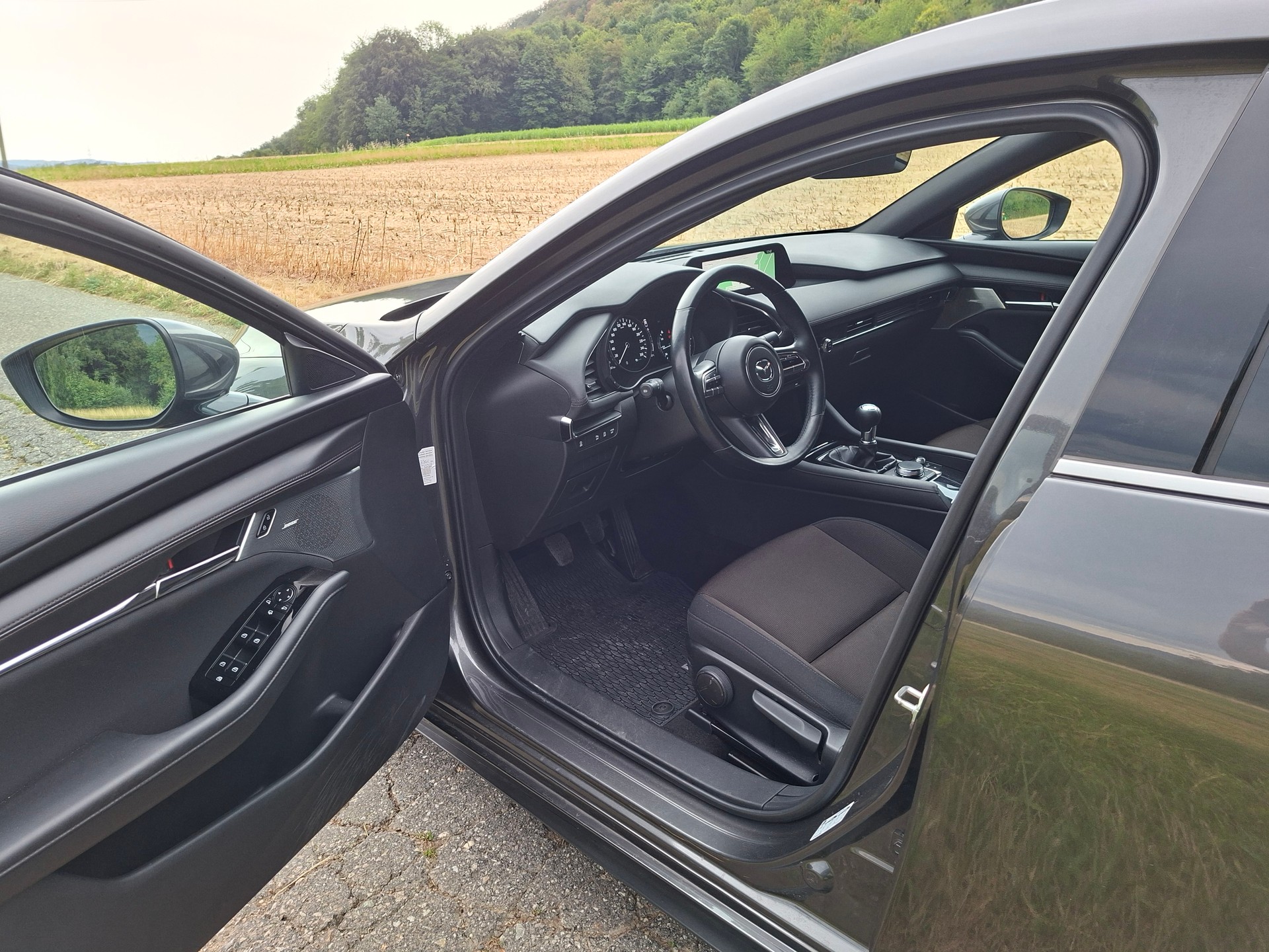 MAZDA 3 Hatchback 2.0 e-Skyactiv G Hybrid 150 Ambition-image-8