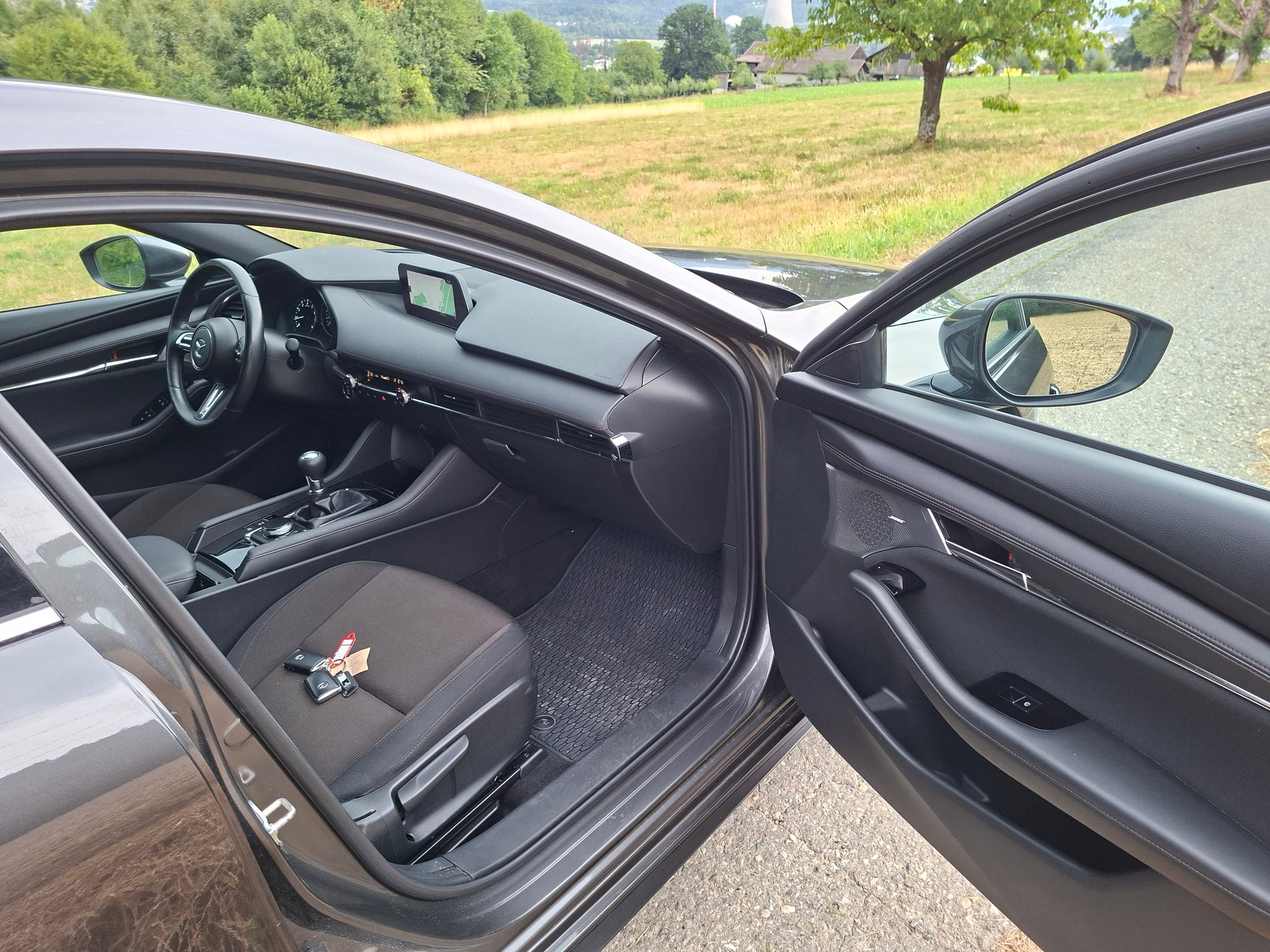 MAZDA 3 Hatchback 2.0 e-Skyactiv G Hybrid 150 Ambition-image-16