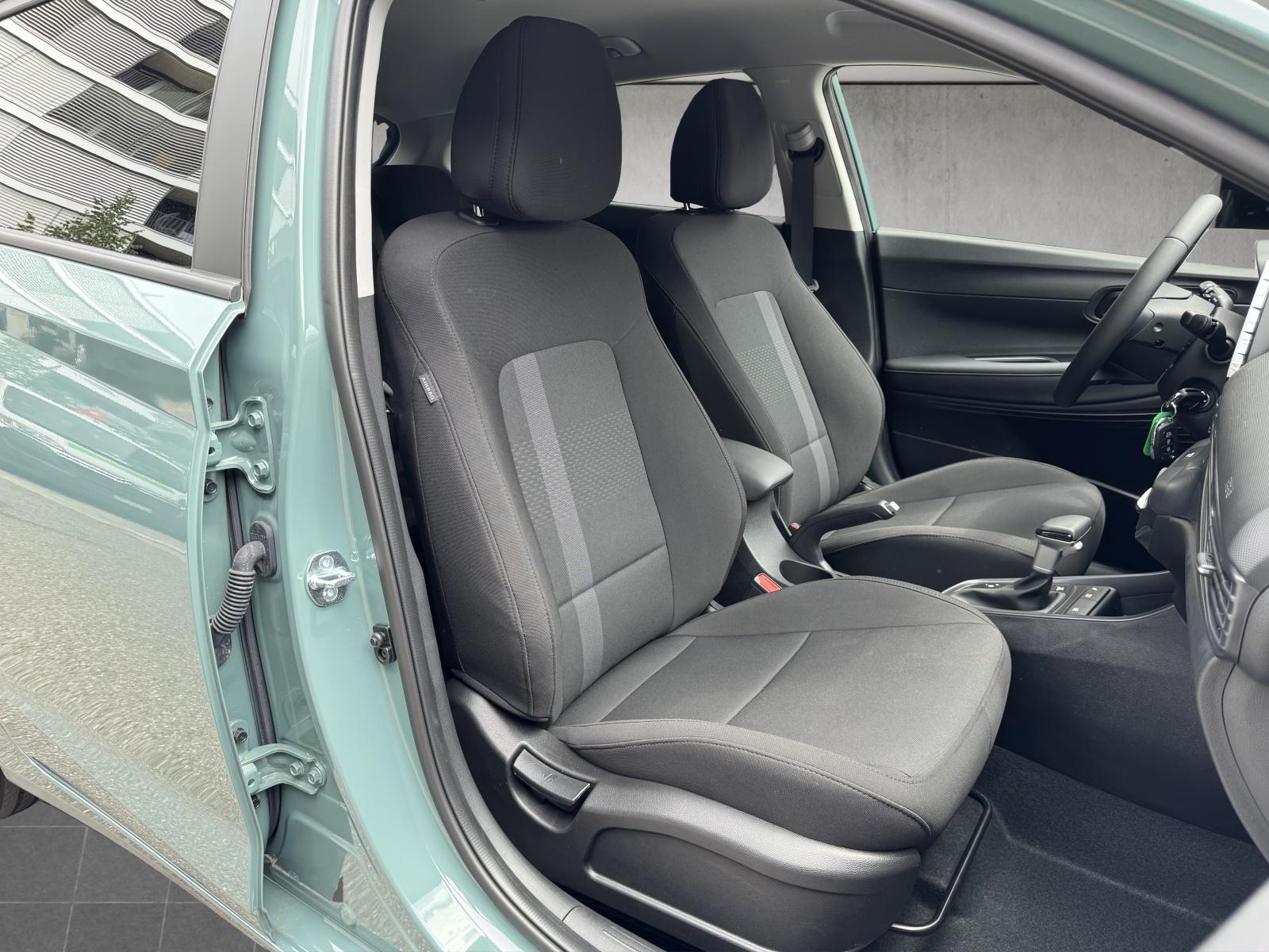 HYUNDAI i20 1.0 T-GDi Amplia-image-8