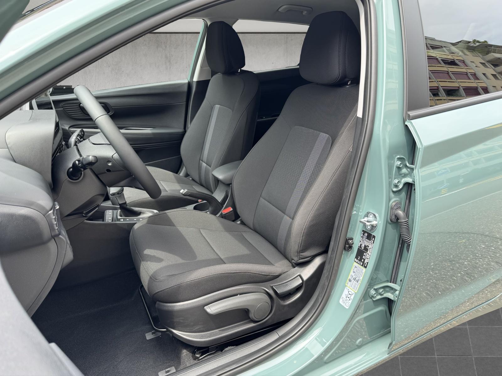 HYUNDAI i20 1.0 T-GDi Amplia-image-6