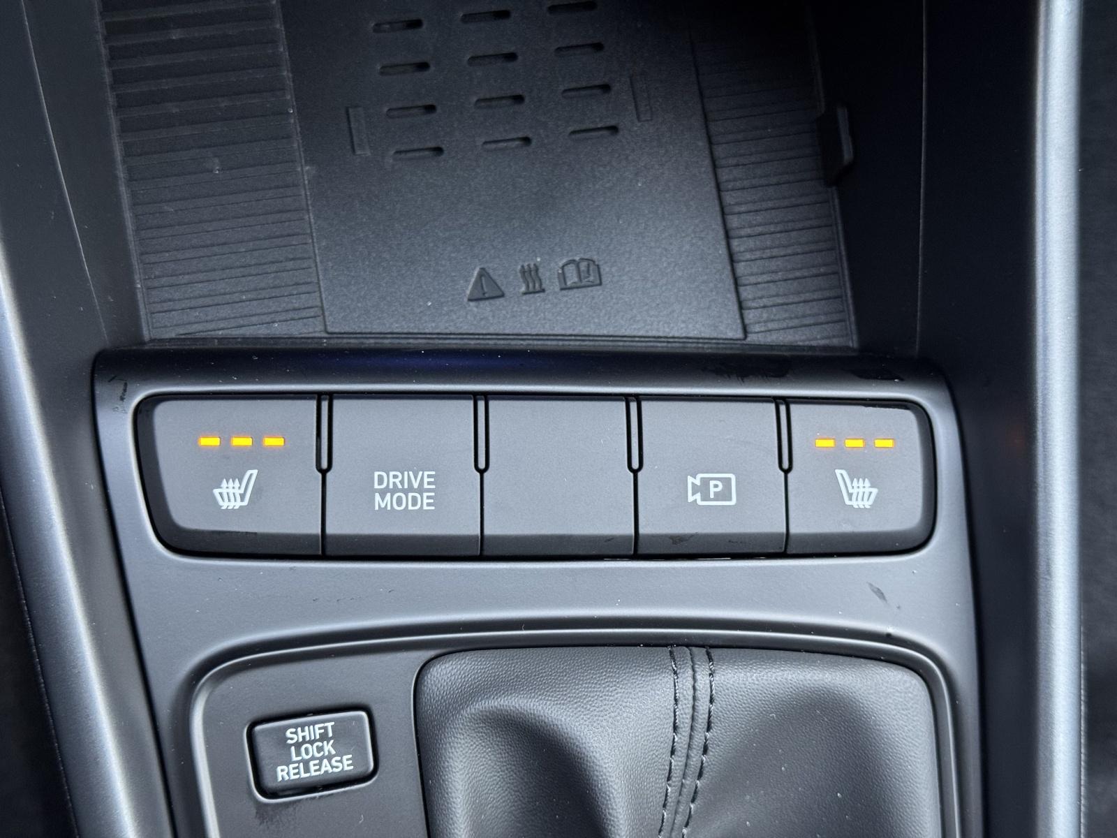 HYUNDAI i20 1.0 T-GDi Amplia-image-20