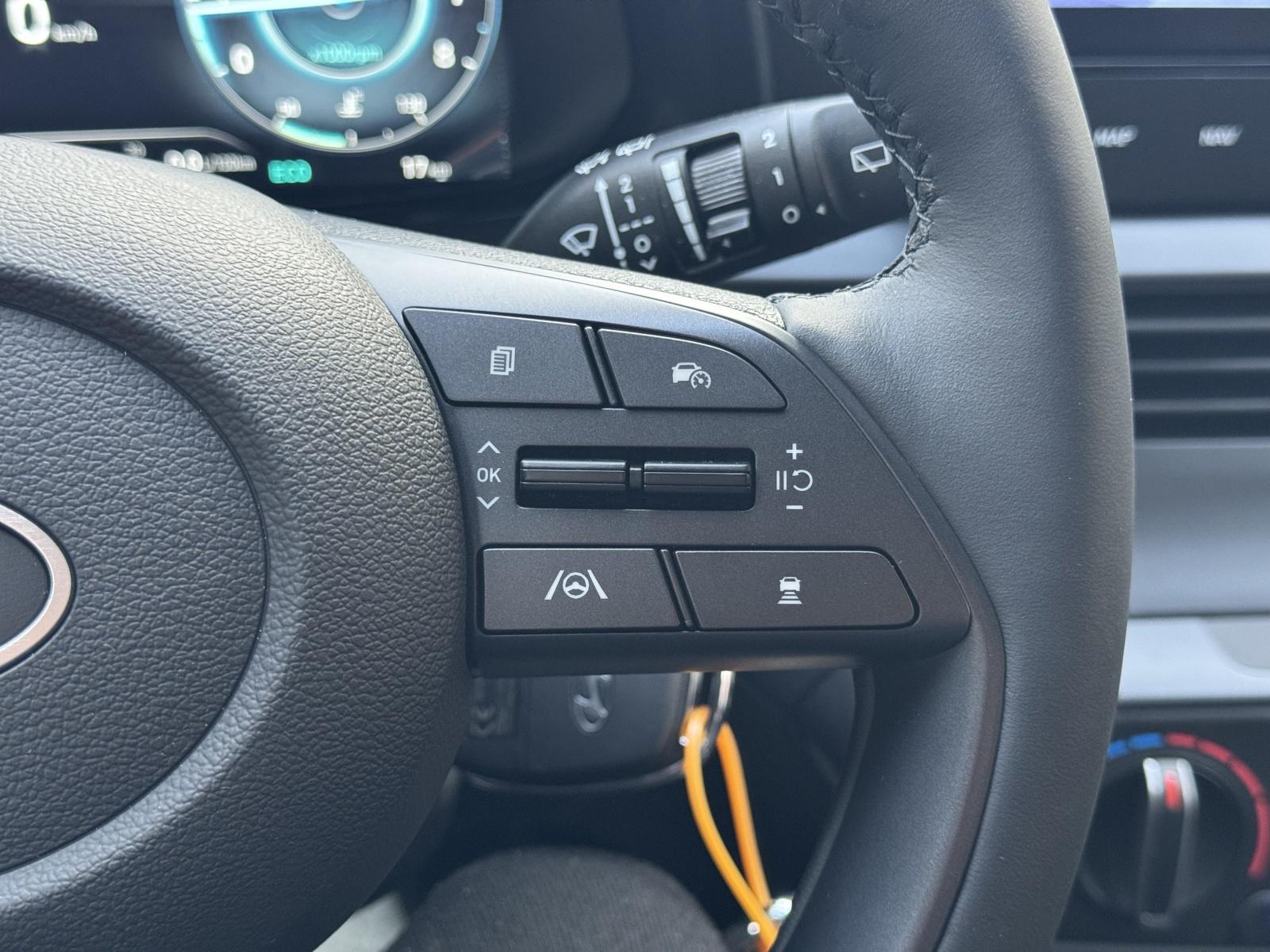HYUNDAI i20 1.0 T-GDi Amplia-image-17