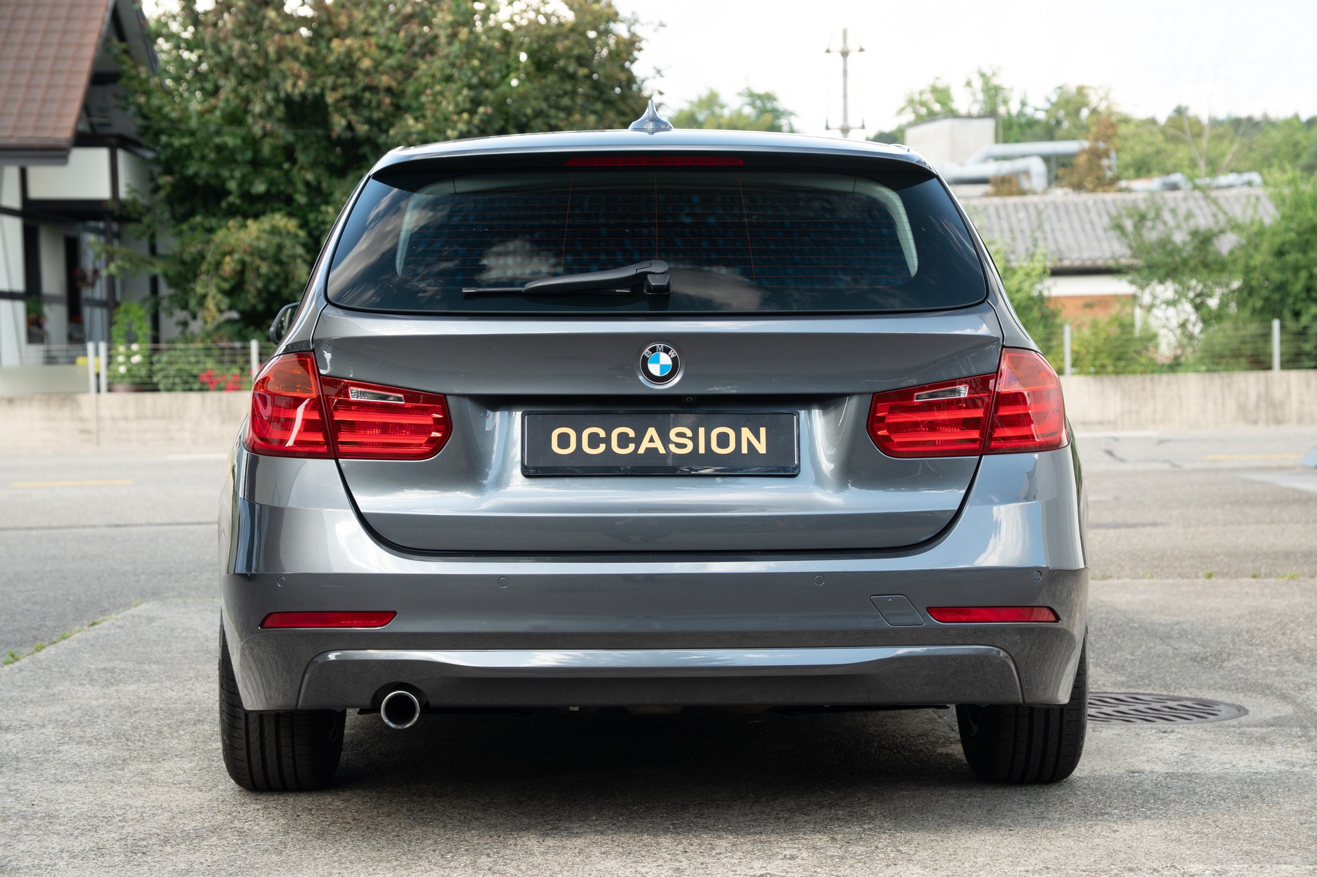 BMW 320d Efficient Dyn. Touring Sport Line Steptronic-image-4