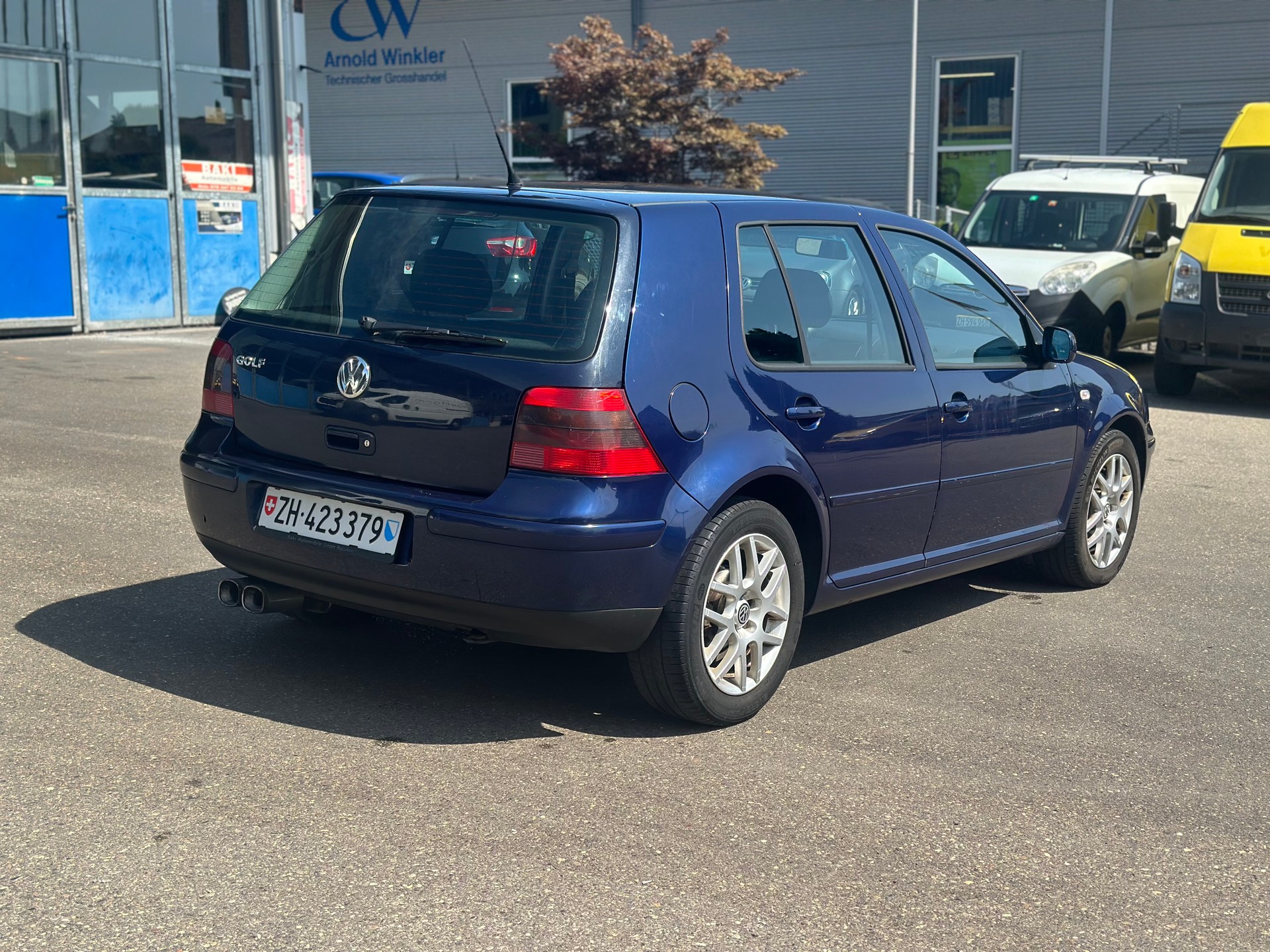 VW Golf 1.9 TDI PD Generation-image-4