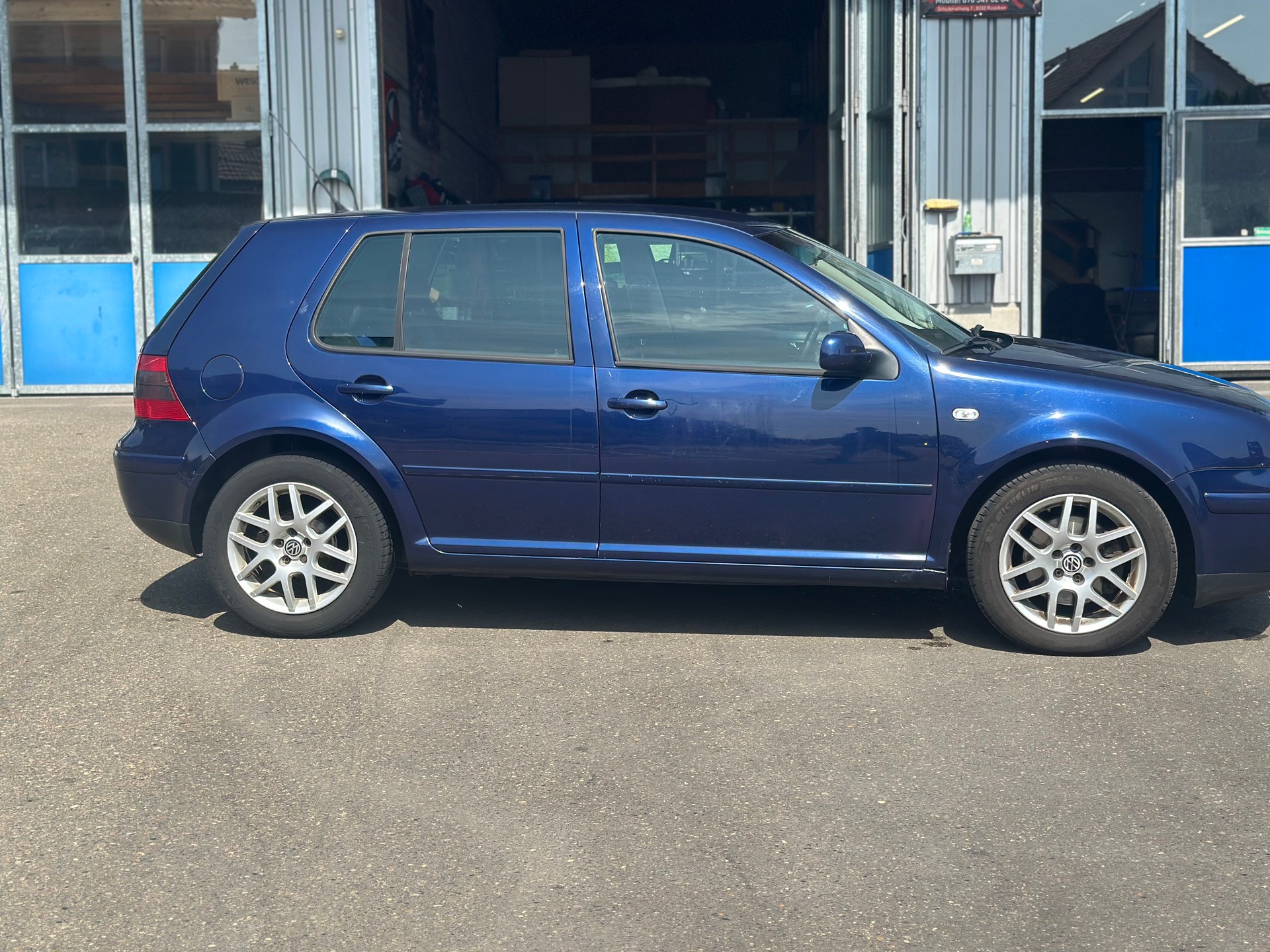 VW Golf 1.9 TDI PD Generation-image-3