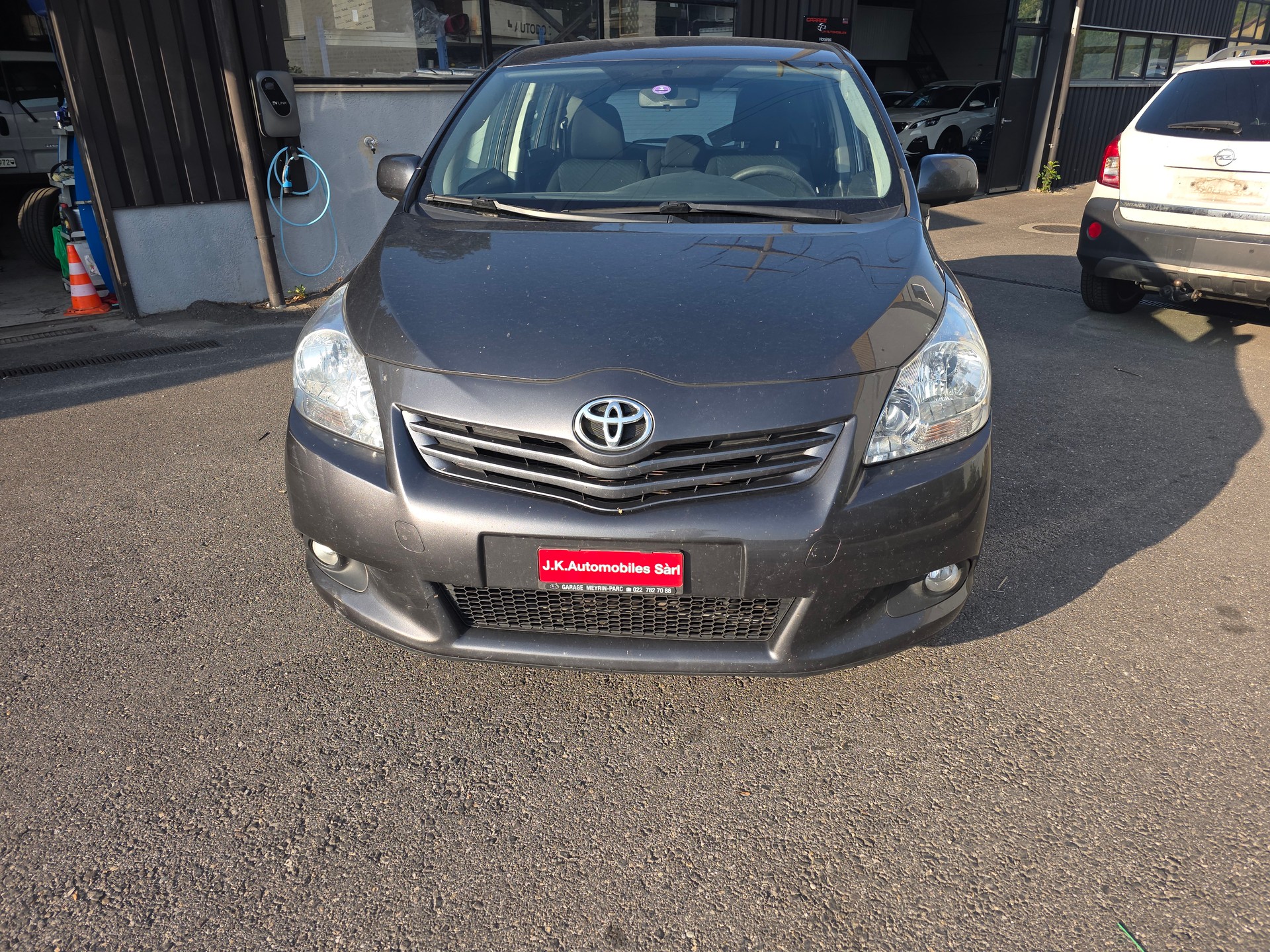 TOYOTA Verso 1.8 Linea Sol-image-0
