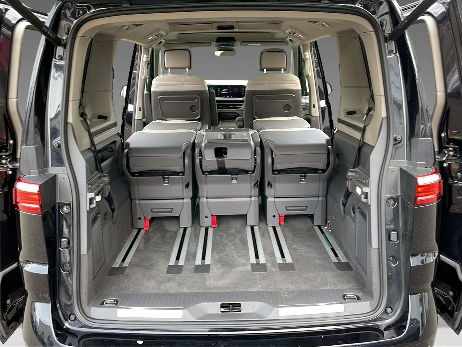 VW Multivan kurz 2.0 TDI Style DSG-image-8
