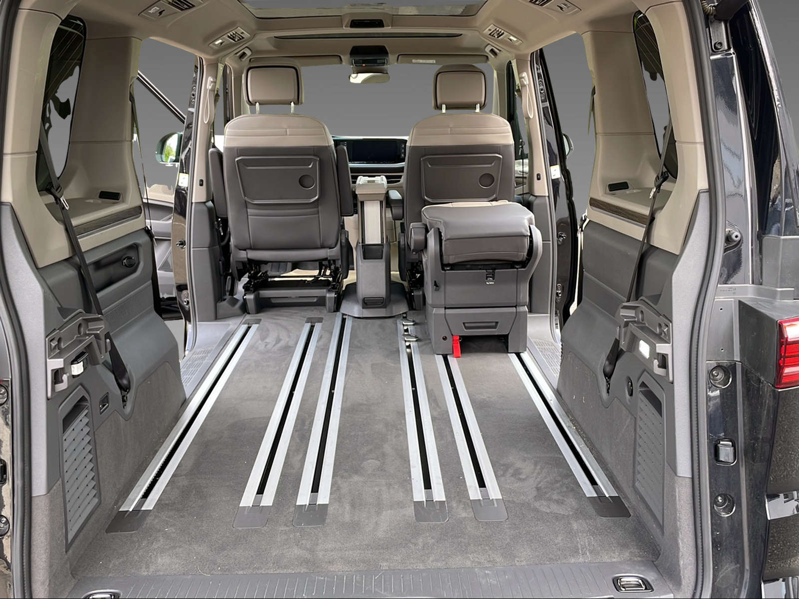 VW Multivan kurz 2.0 TDI Style DSG-image-9