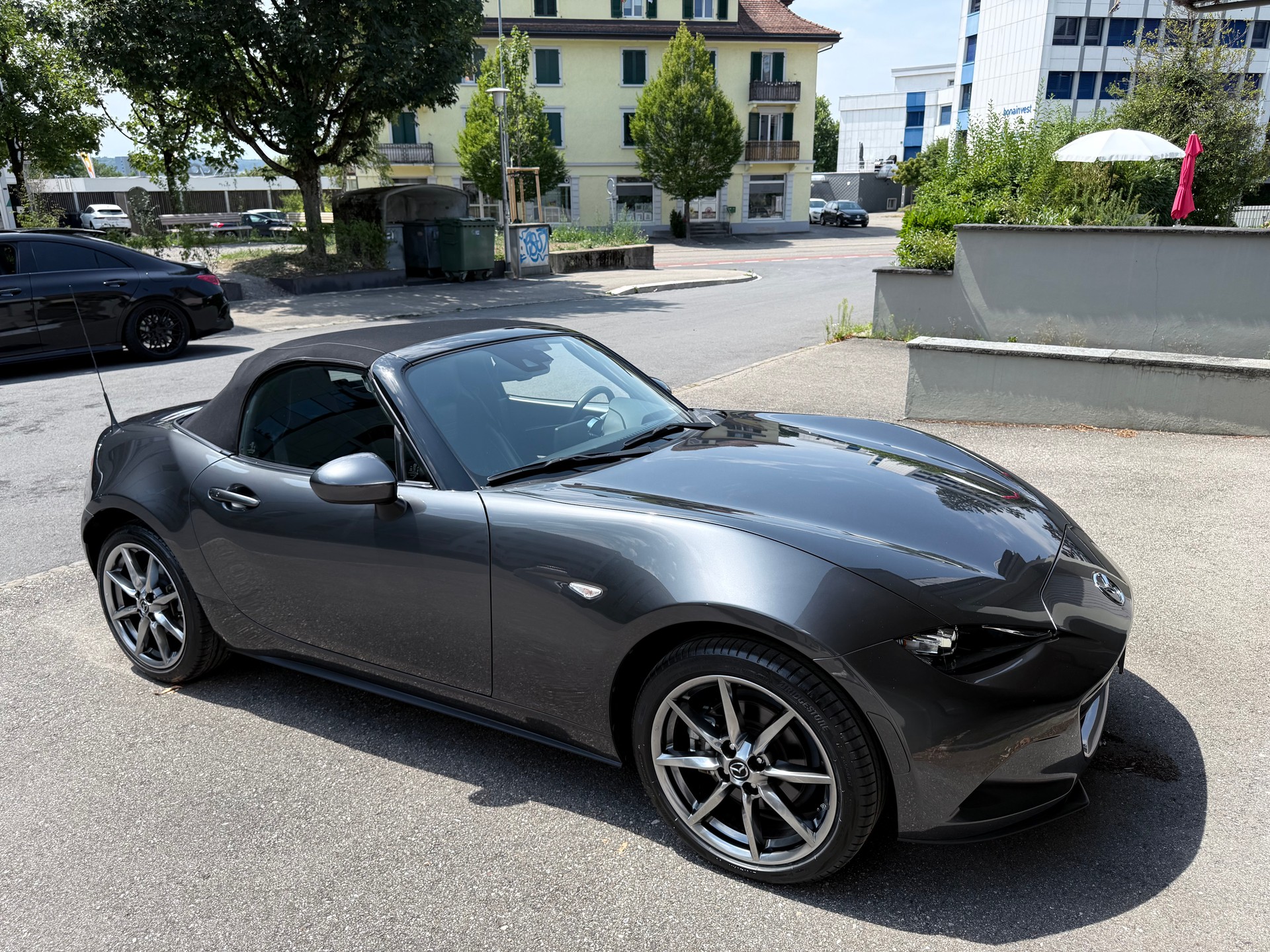 MAZDA 2.0 Revolution-image-0