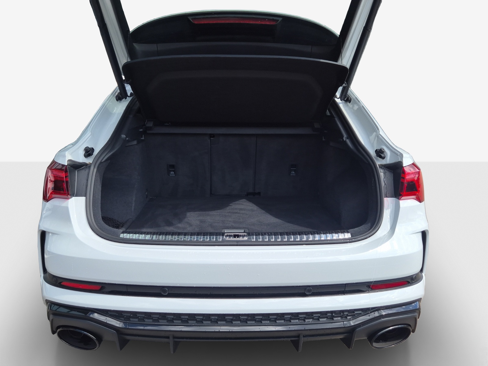 AUDI RS Q3 Sportback quattro S tronic-image-12