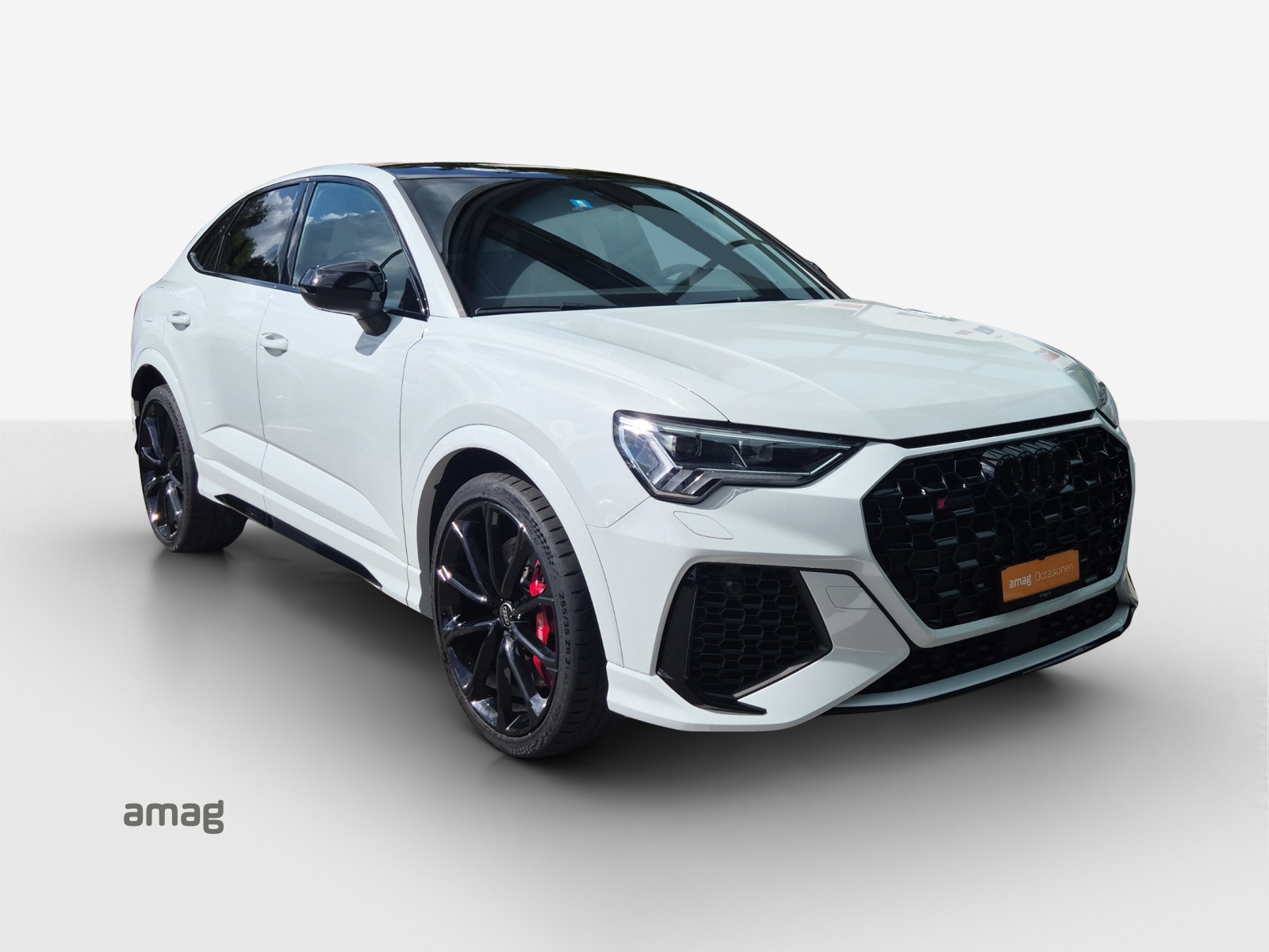 AUDI RS Q3 Sportback quattro S tronic-image-5