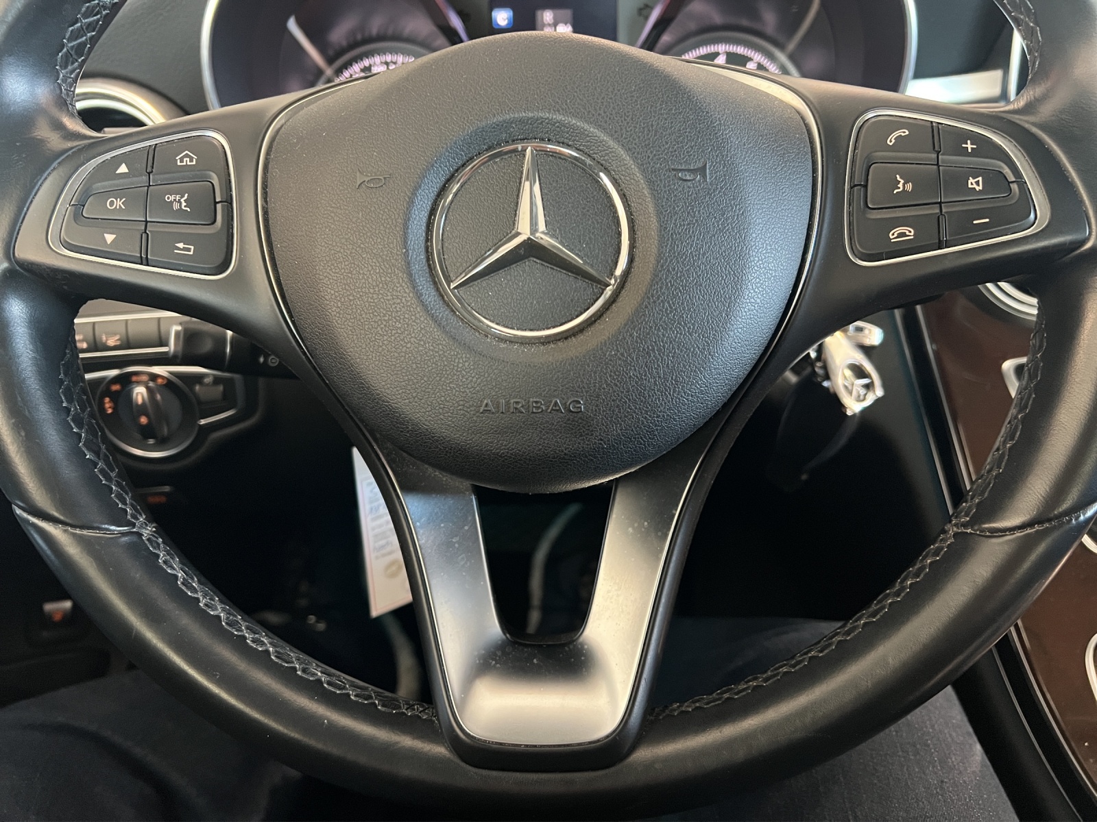 MERCEDES-BENZ C 400 Exclusive 4Matic 7G-Tronic-image-15