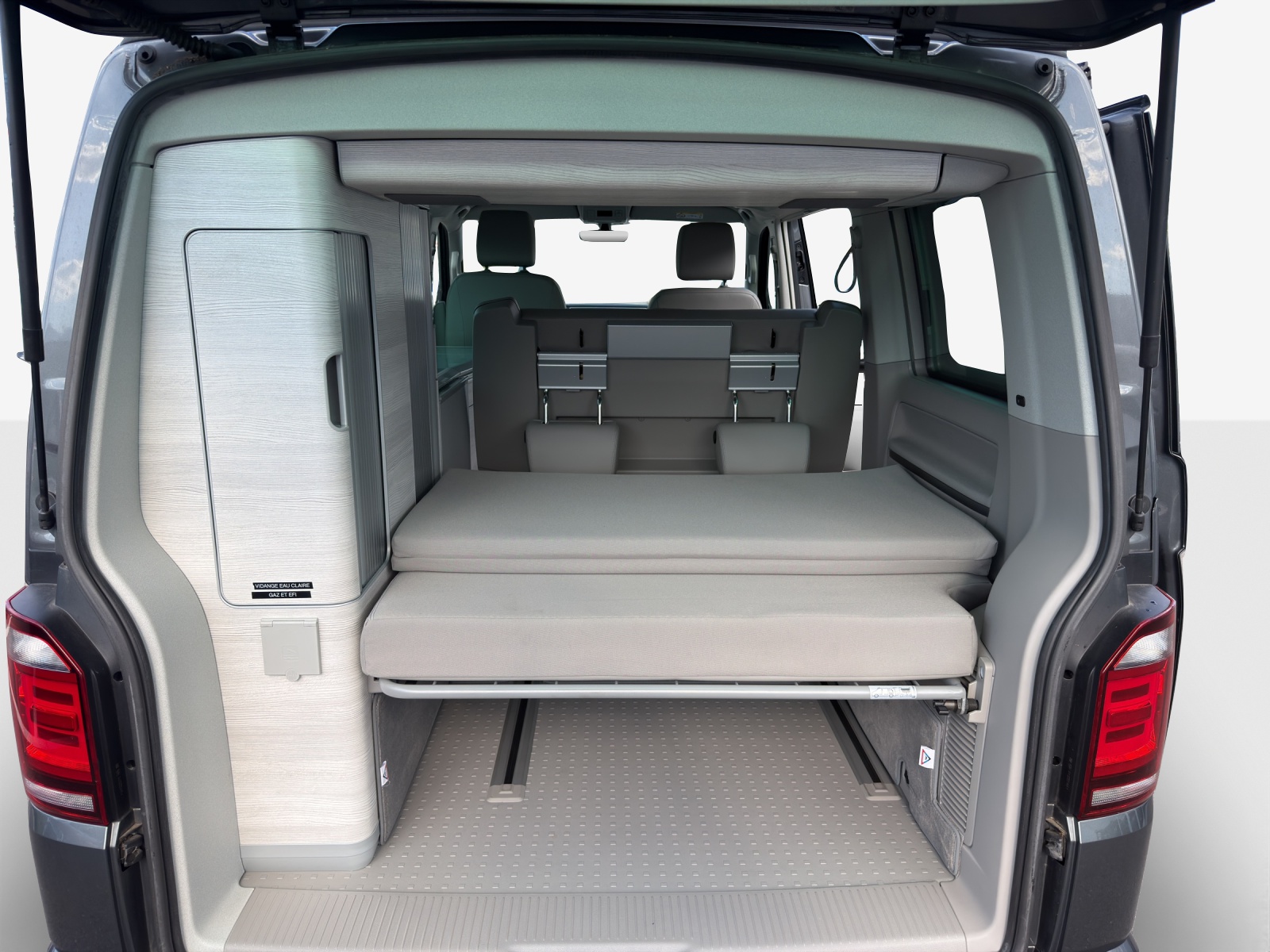 VW T6 California 2.0 Bi-TDI Ocean 4Motion DSG-image-12