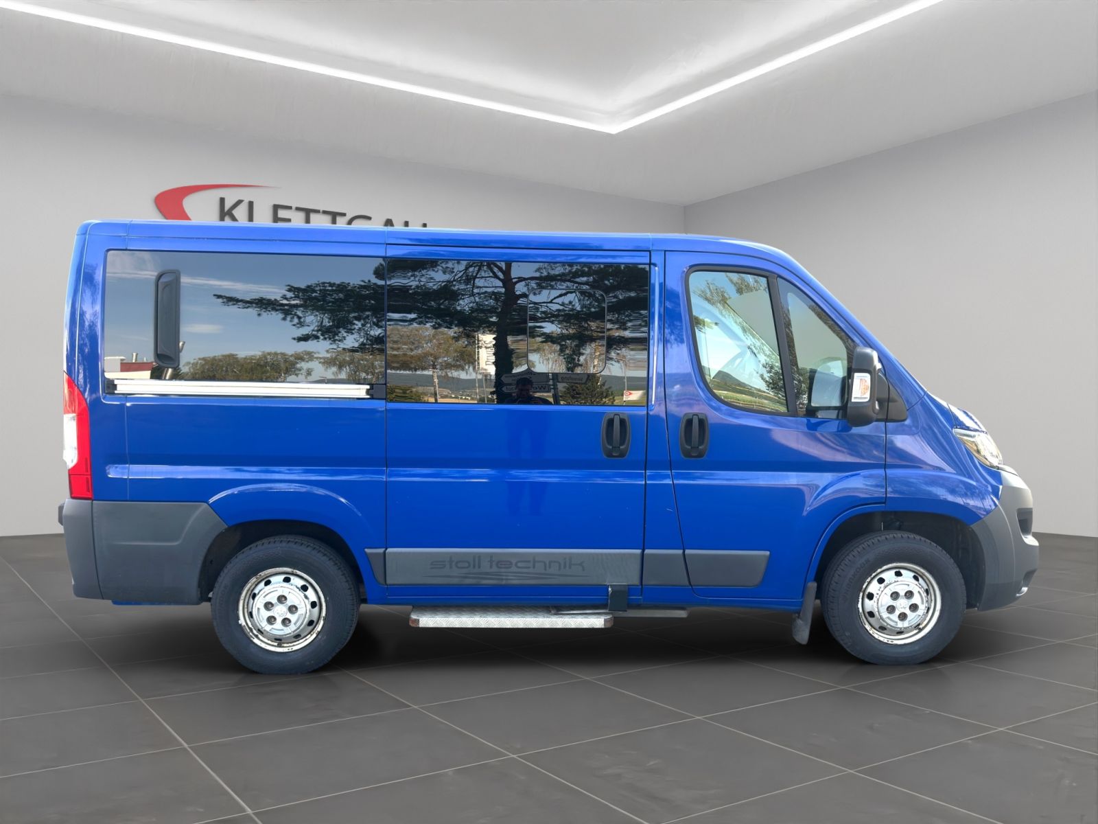 PEUGEOT Boxer Kombi 333 L1H1 2.0 BlueHDi 130 6P Active-image-7