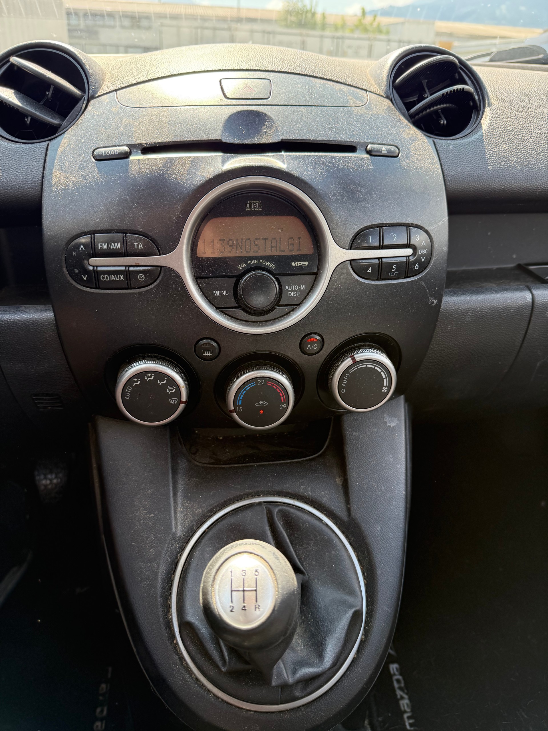 MAZDA 2 1.5i 16V Sport-image-5