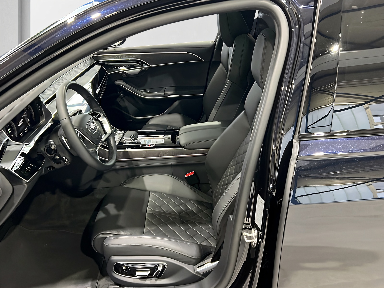 AUDI A8 60 TFSI e qu S-Line**5-Jahre Garantie,S-Sportsitze,Matrix,Panodach,Soft Close**Np CHF 180'600**-image-7