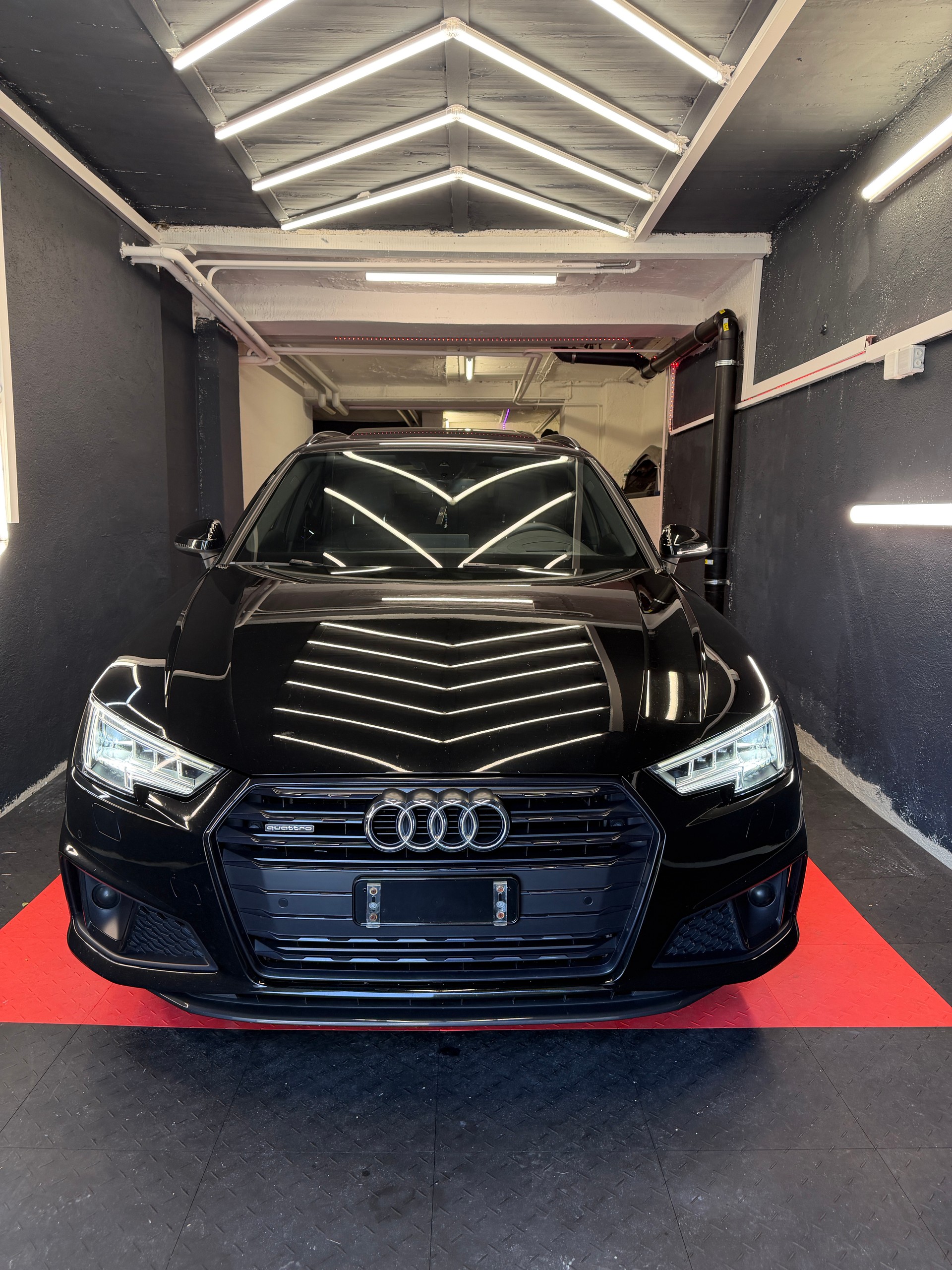 AUDI 2.0 40 TDI Sport quattro S-Tronic-image-0
