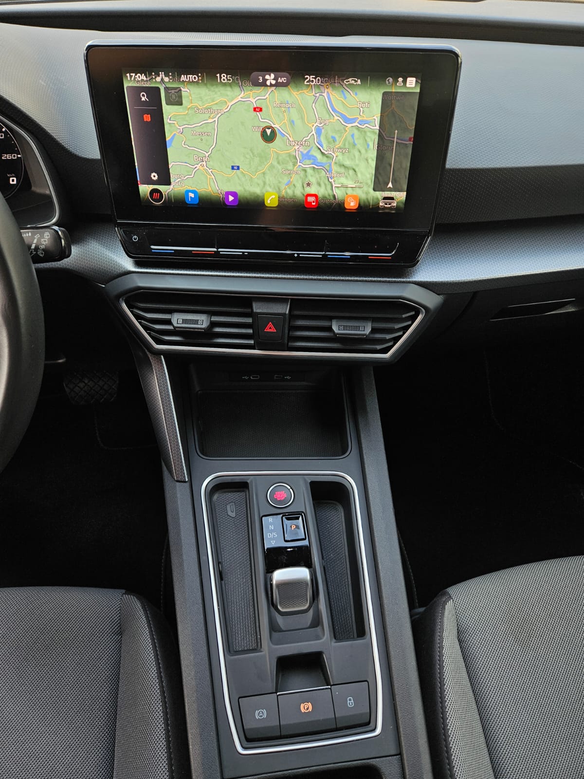 SEAT Leon ST 2.0 TDI EVO DSG Style-image-6