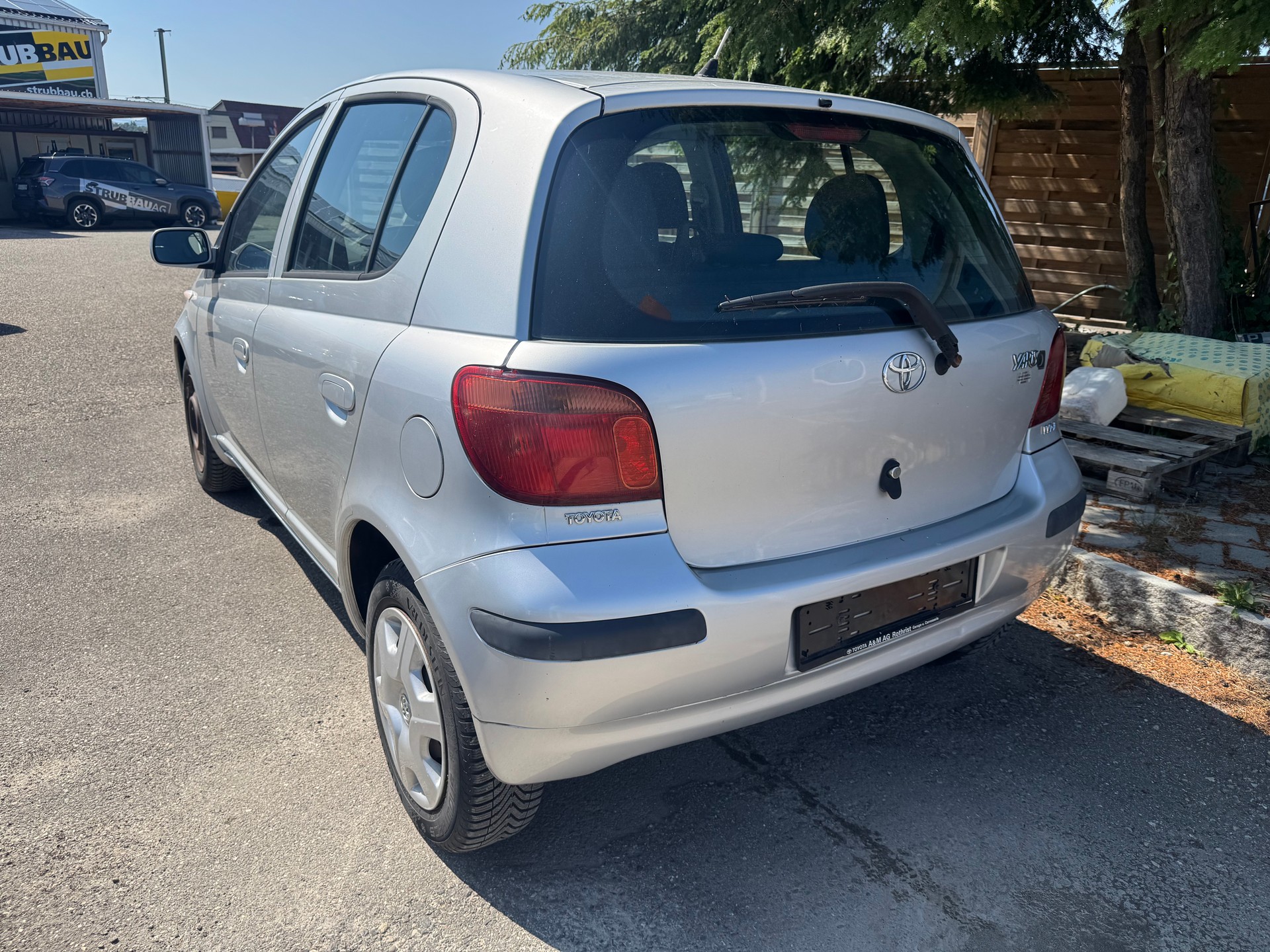 TOYOTA Yaris 1.3 Linea Luna-image-4