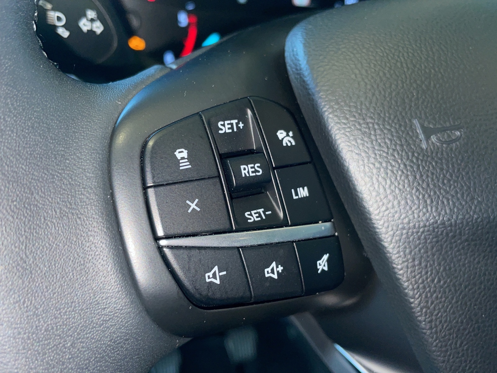 FORD Kuga 2.0 EcoBlue Hybrid Titanium X-image-9