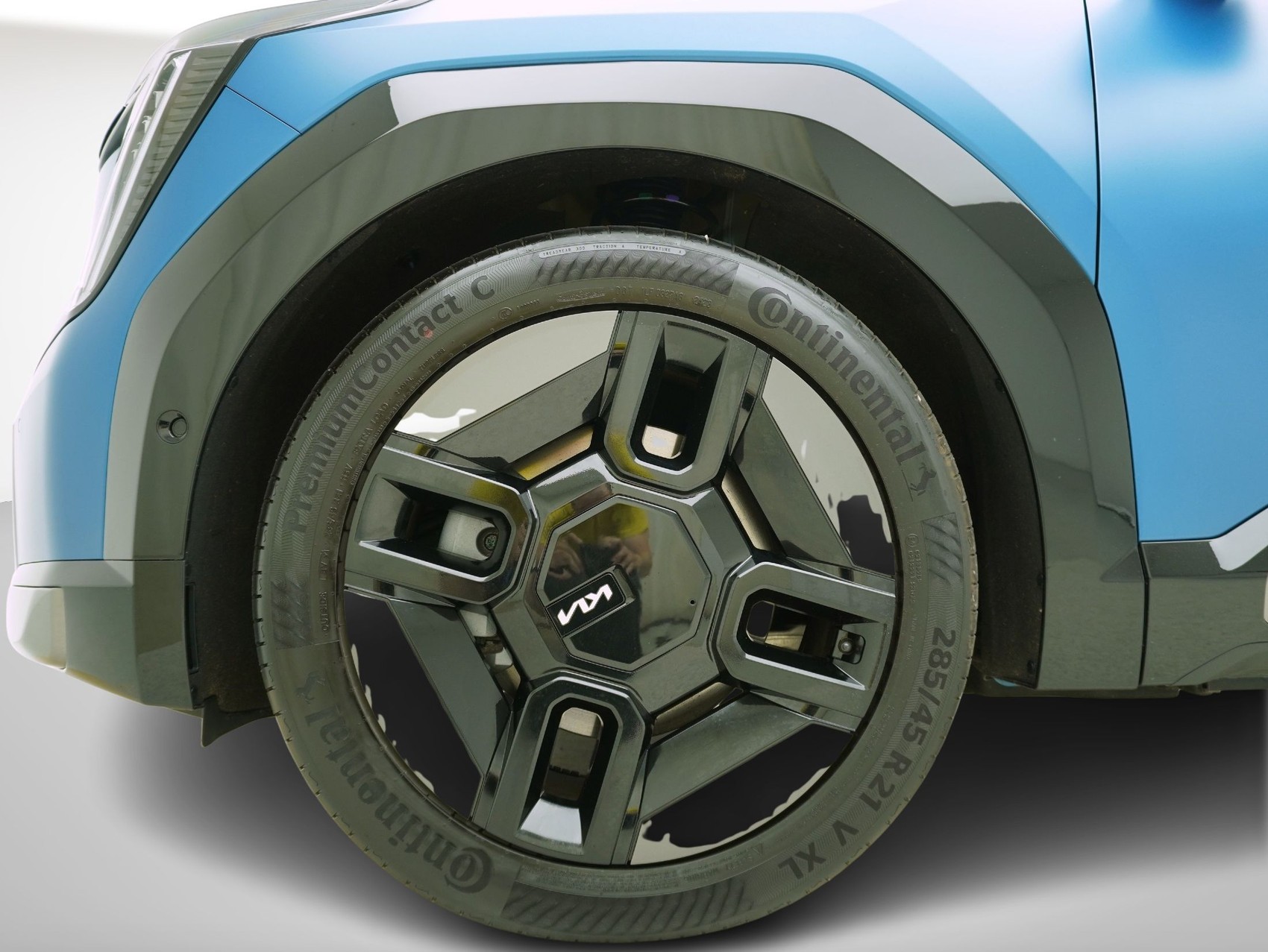 KIA EV9 99.8 kWh GT-Line 4x4-image-6
