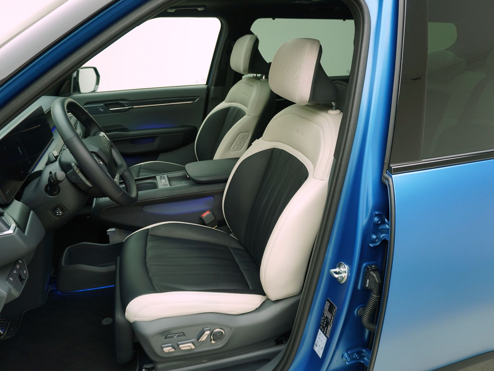 KIA EV9 99.8 kWh GT-Line 4x4-image-9
