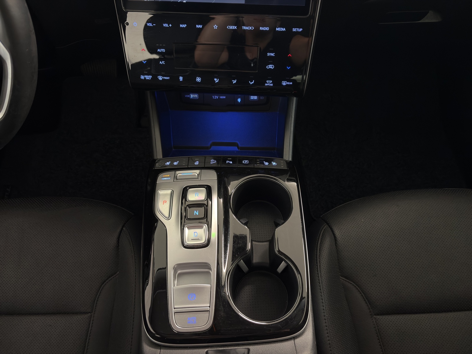 HYUNDAI Tucson 1.6 HEV Vertex 4WD-image-15