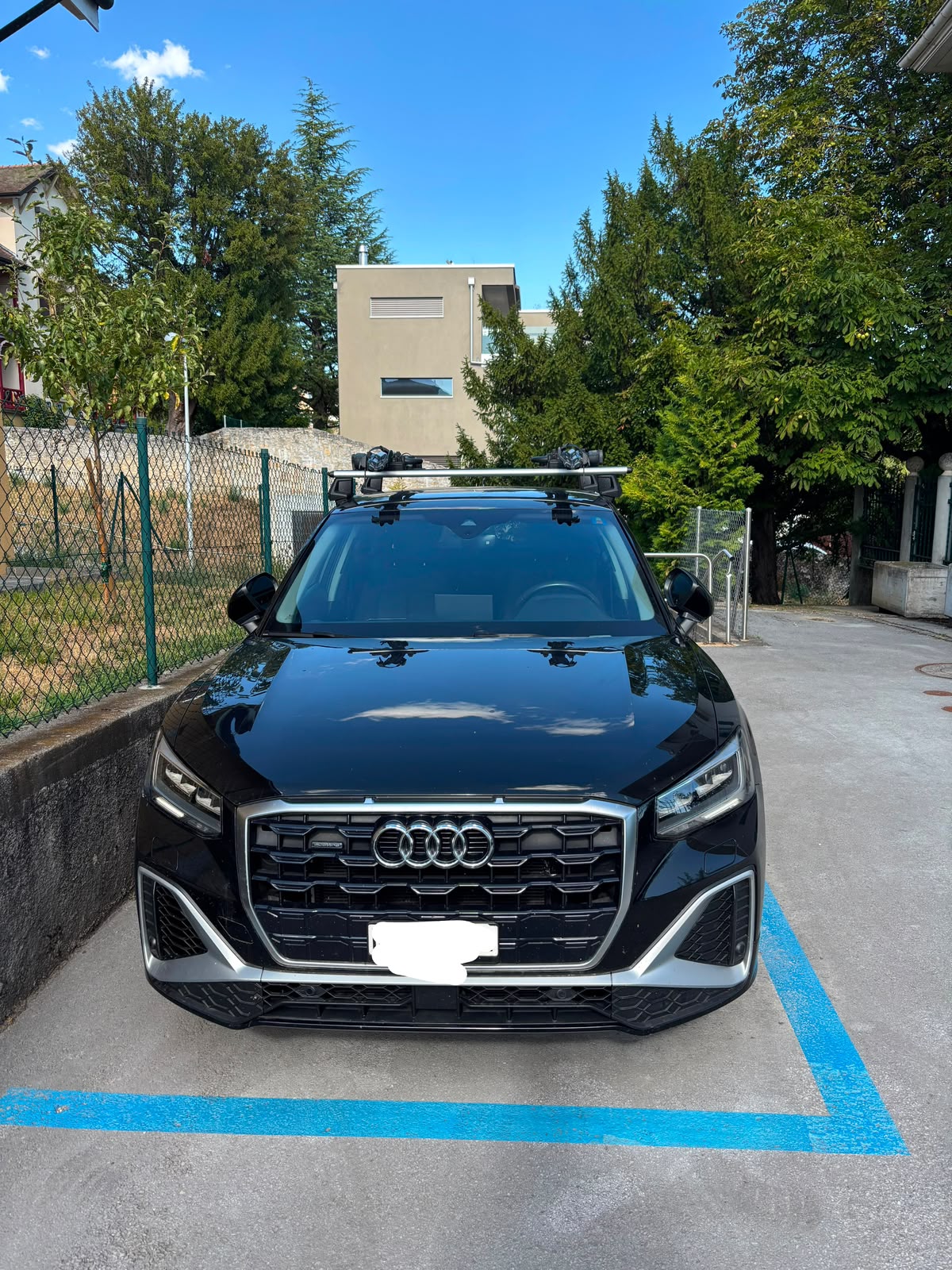 AUDI 2.0 35 TDI Advanced quattro S-Tronic-image-2