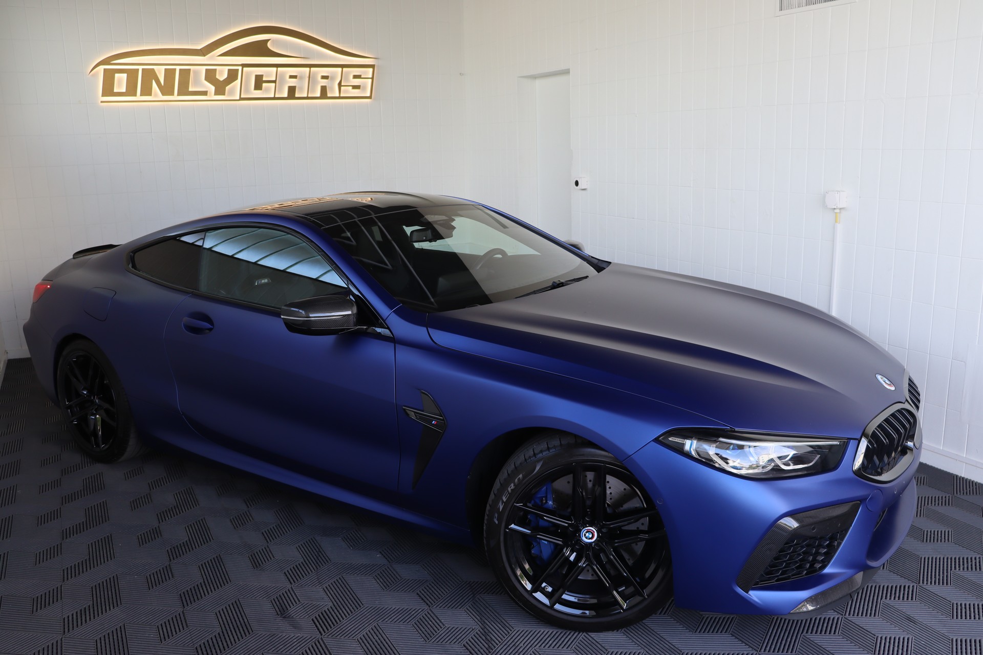 BMW M8 xDrive Steptronic M Competition * SCHALENSITZE * INDIVIDUAL * FULL CARBON * VOLL PPF FOLLIERT *-image-2
