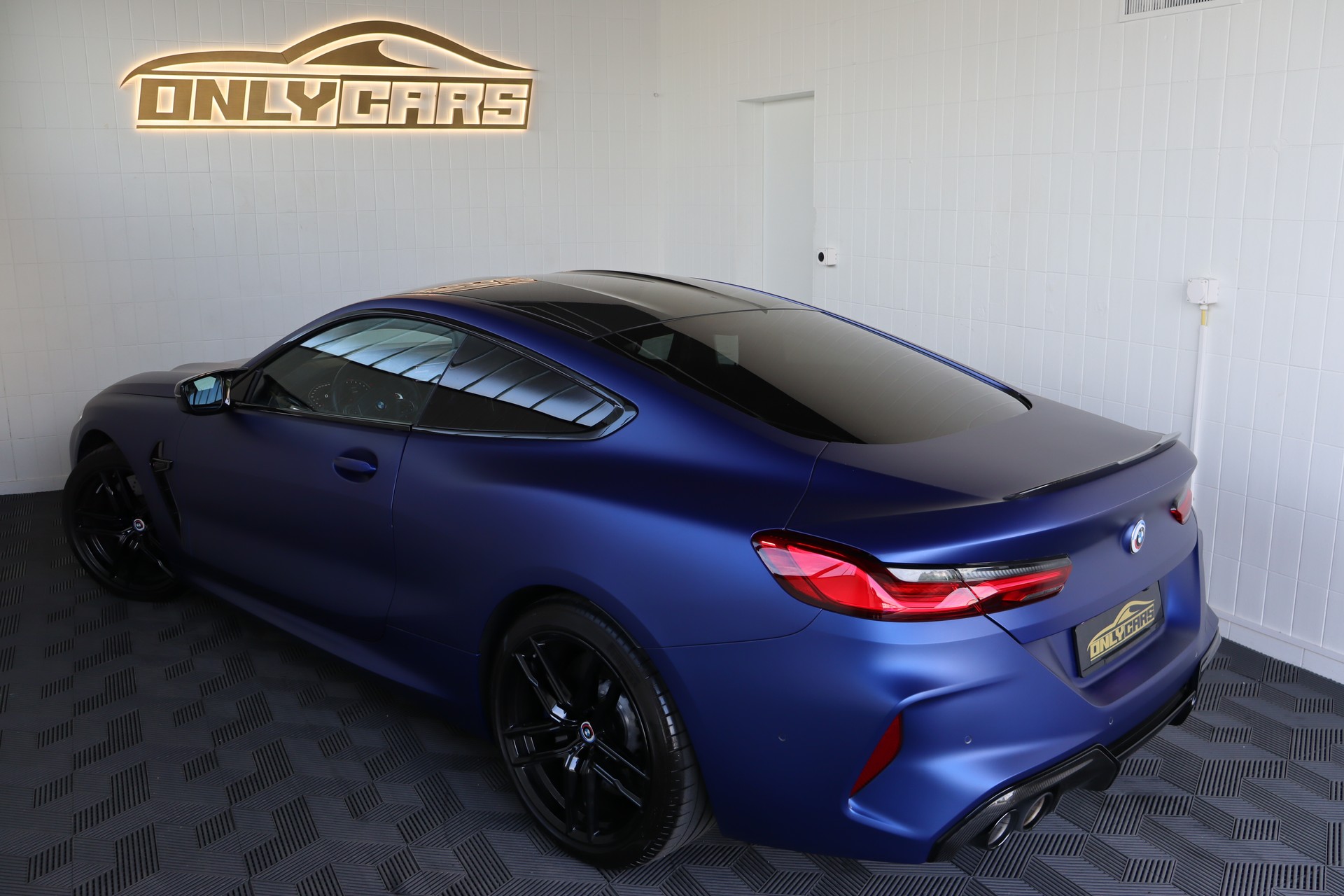 BMW M8 xDrive Steptronic M Competition * SCHALENSITZE * INDIVIDUAL * FULL CARBON * VOLL PPF FOLLIERT *-image-7