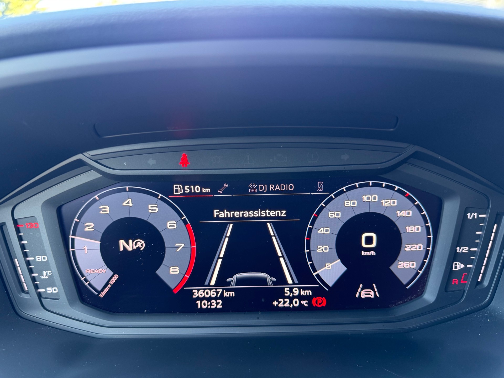 AUDI A1 Sportback 30 TFSI S-tronic-image-15