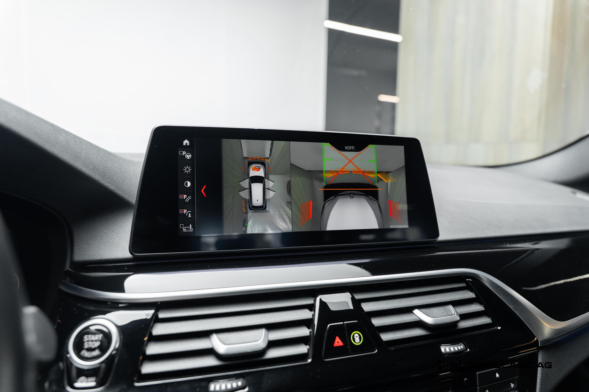 BMW 540i xDrive Touring Steptronic-image-11