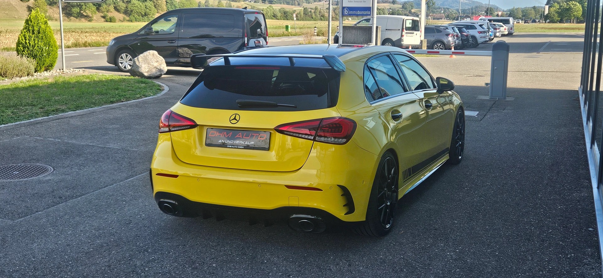 MERCEDES-BENZ A 35 AMG 4Matic Edition 1 Speedshift-image-5