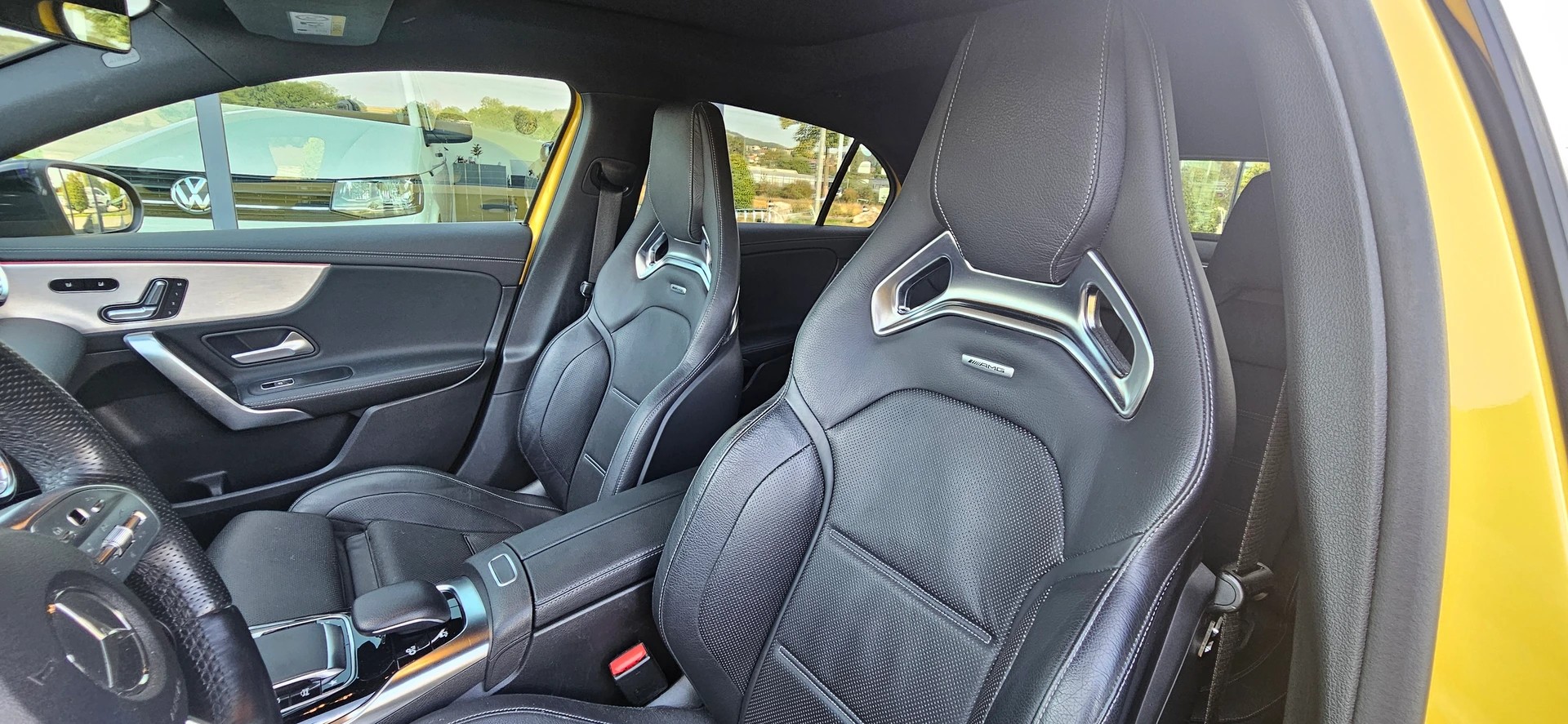 MERCEDES-BENZ A 35 AMG 4Matic Edition 1 Speedshift-image-10