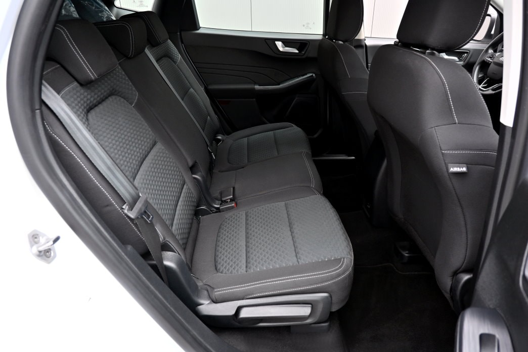FORD Kuga 1.5 TDCi Cool & Connect Automat-image-7