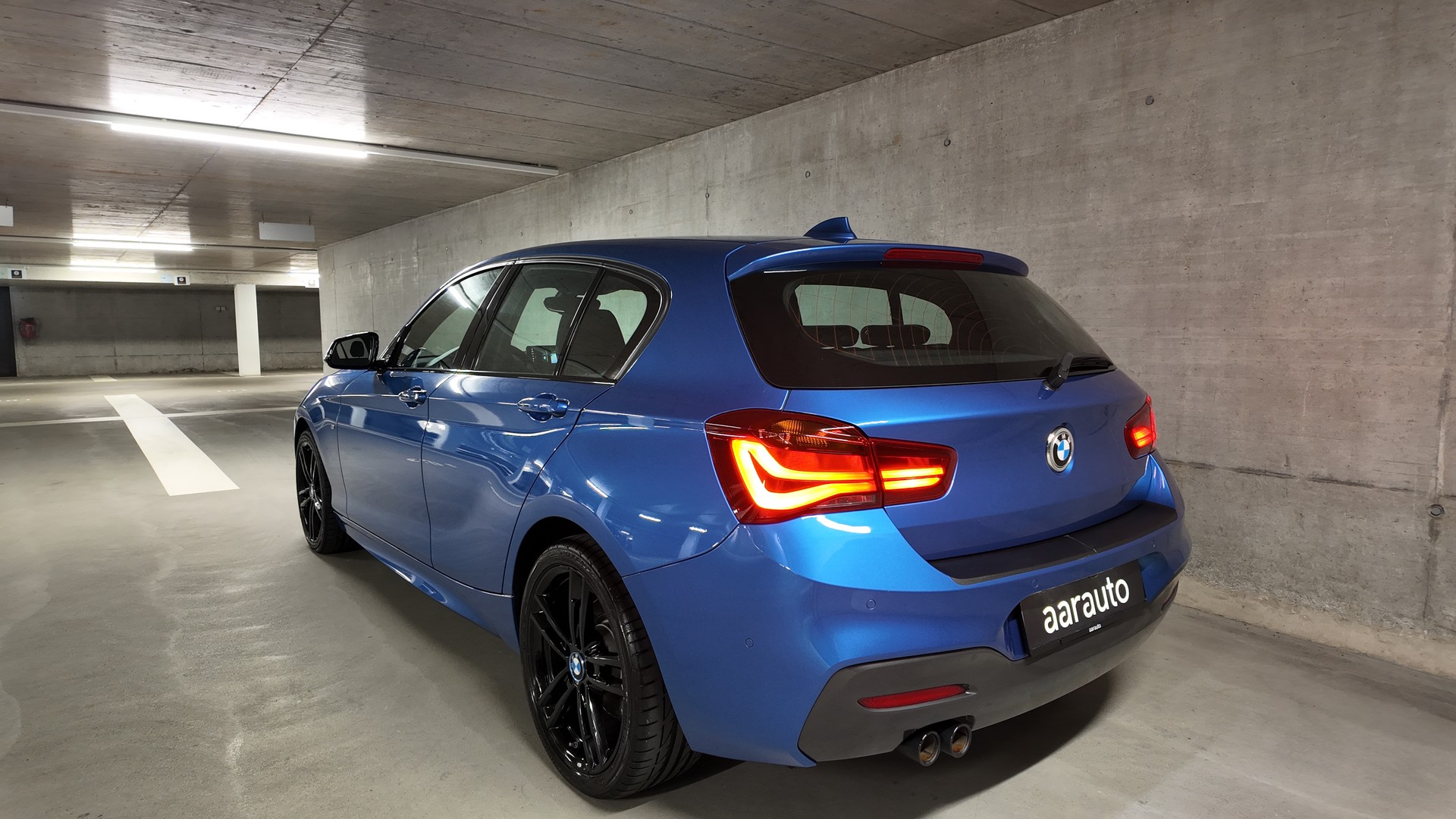 BMW 120d xDrive M Sport Steptronic-image-1
