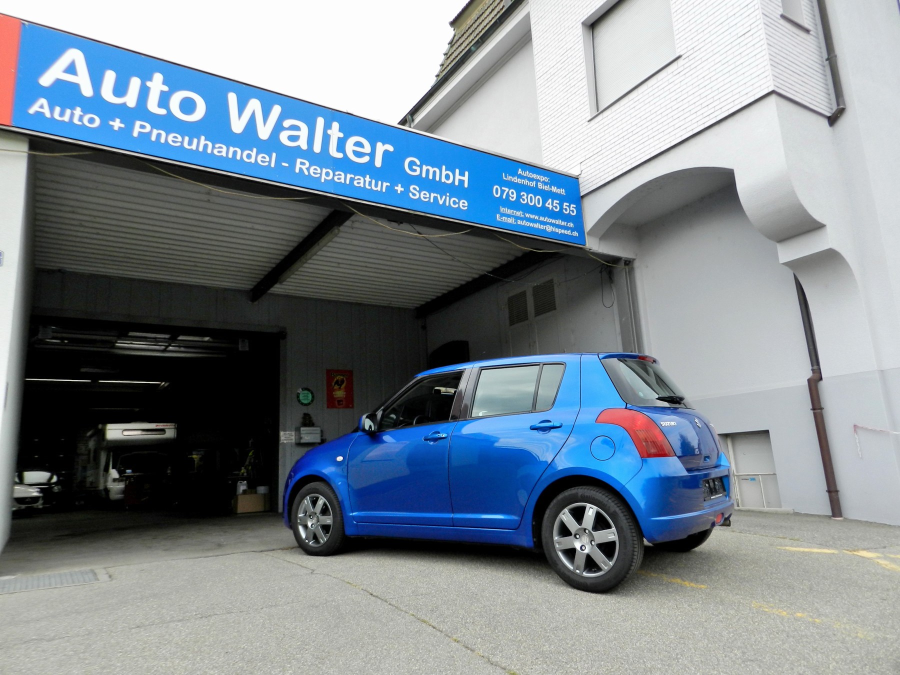 SUZUKI Swift 1.3i 16V GL Top-image-13