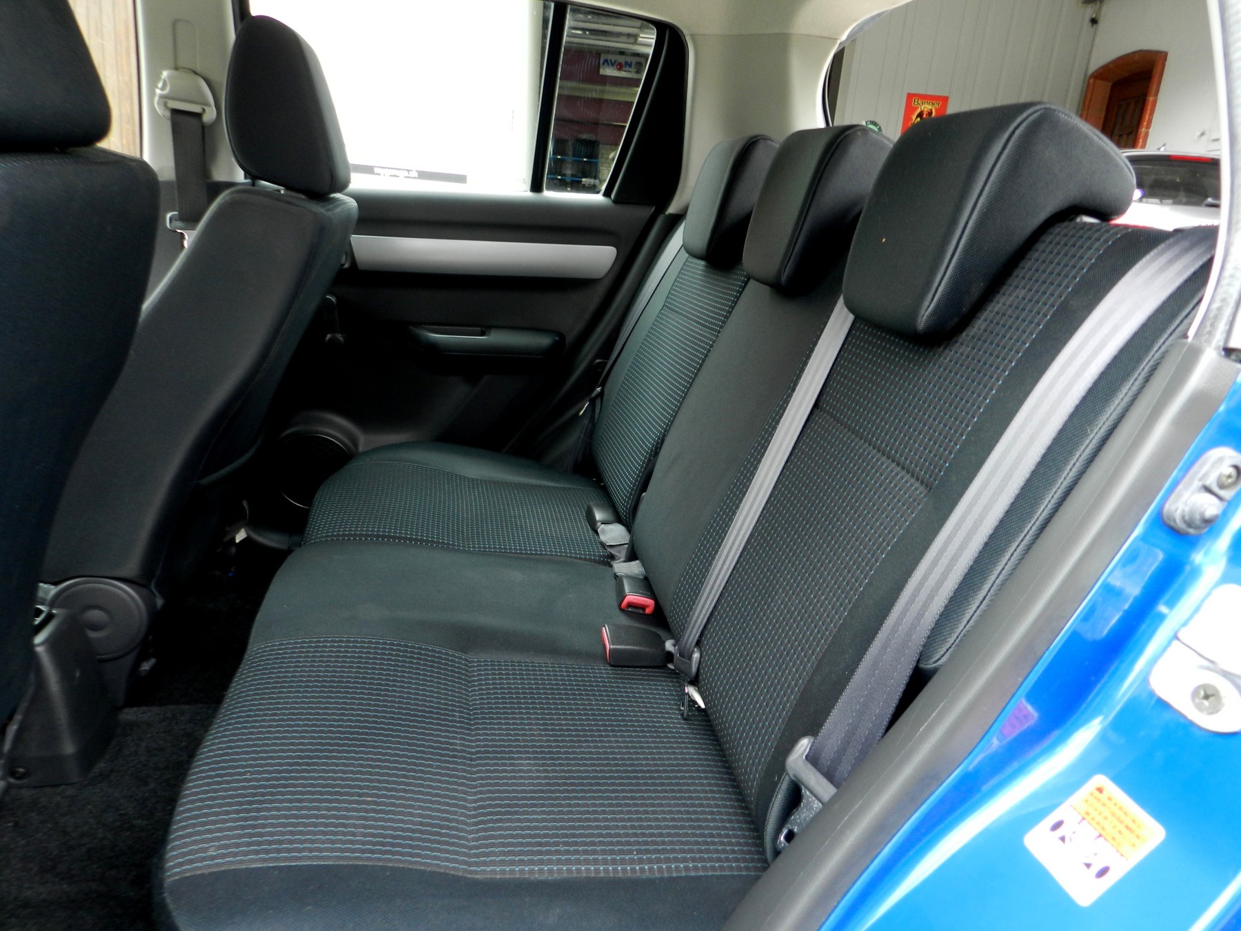 SUZUKI Swift 1.3i 16V GL Top-image-10