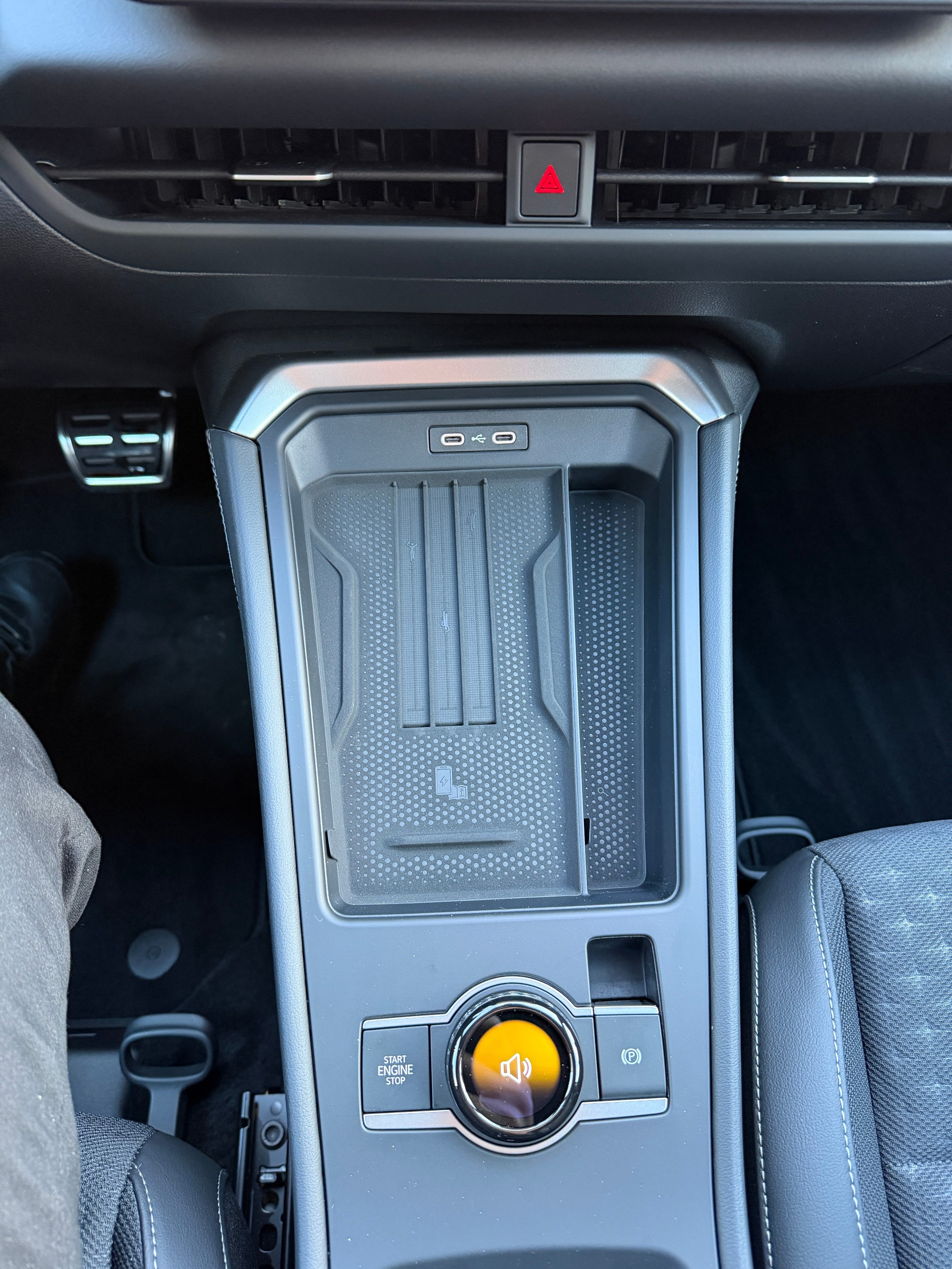 VW T-Roc 1.5 eTSI mHEV R-Line DSG-image-17