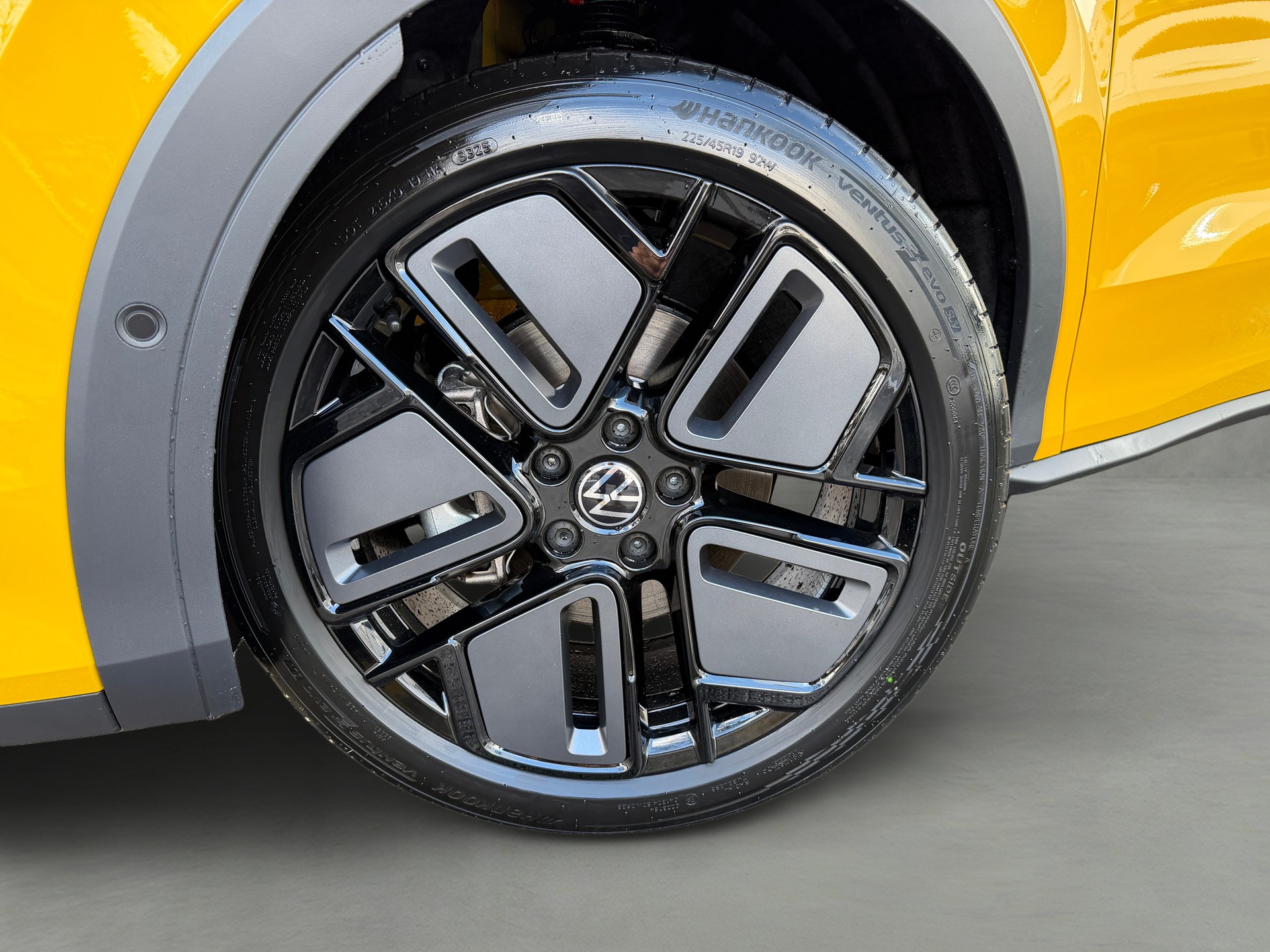 VW T-Roc 1.5 eTSI mHEV R-Line DSG-image-6