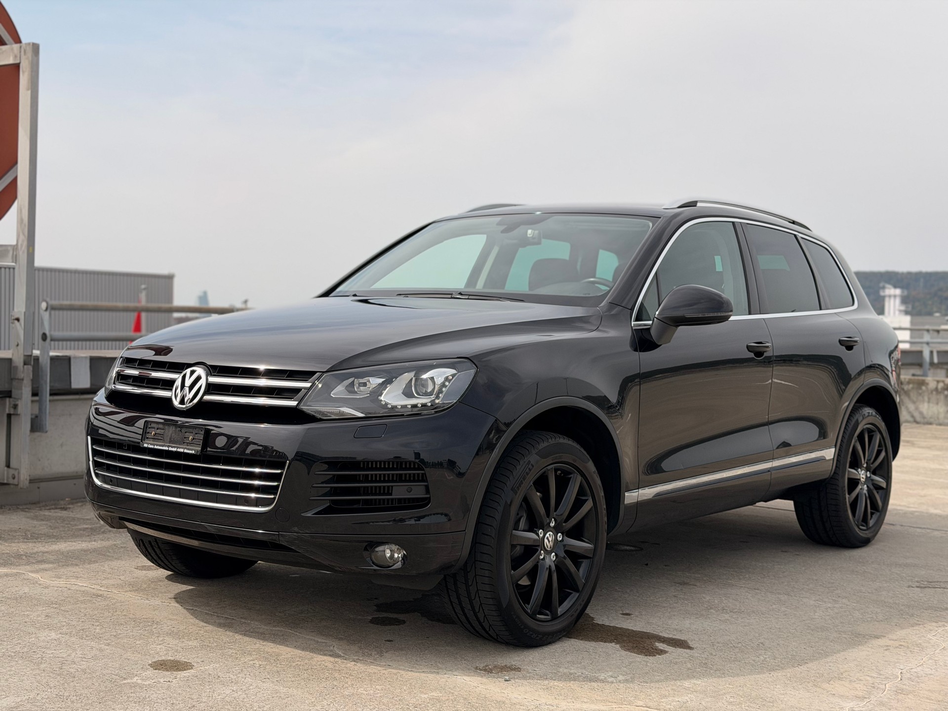 VW Touareg 3.0 TDI BlueMotion Technology Tiptronic AHK 3500kg-image-4