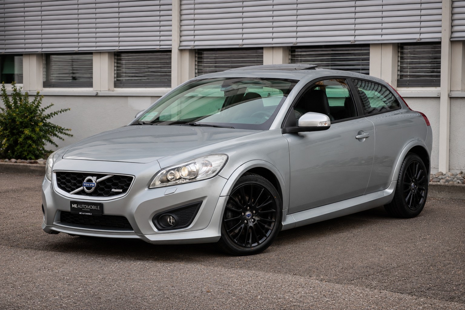 VOLVO C30 D2 S/S R-Design