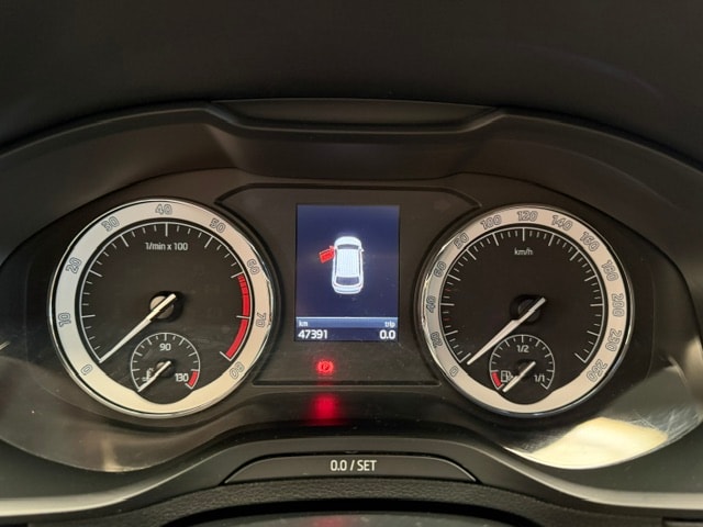SKODA Karoq 1.5 TSI ACT Style DSG-image-3