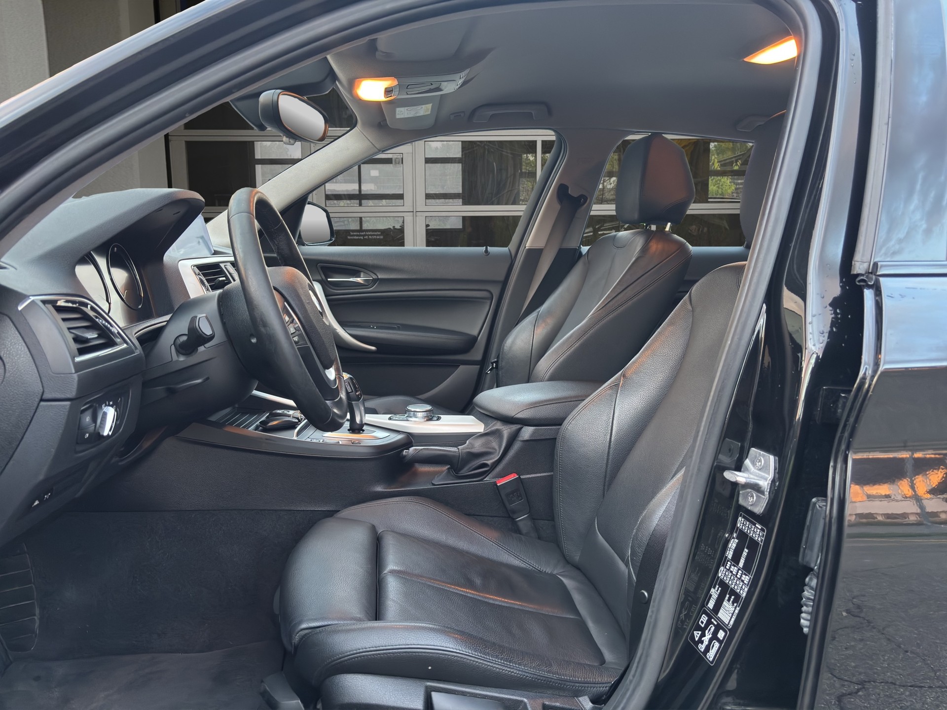 BMW 120d xDrive Steptronic-image-8