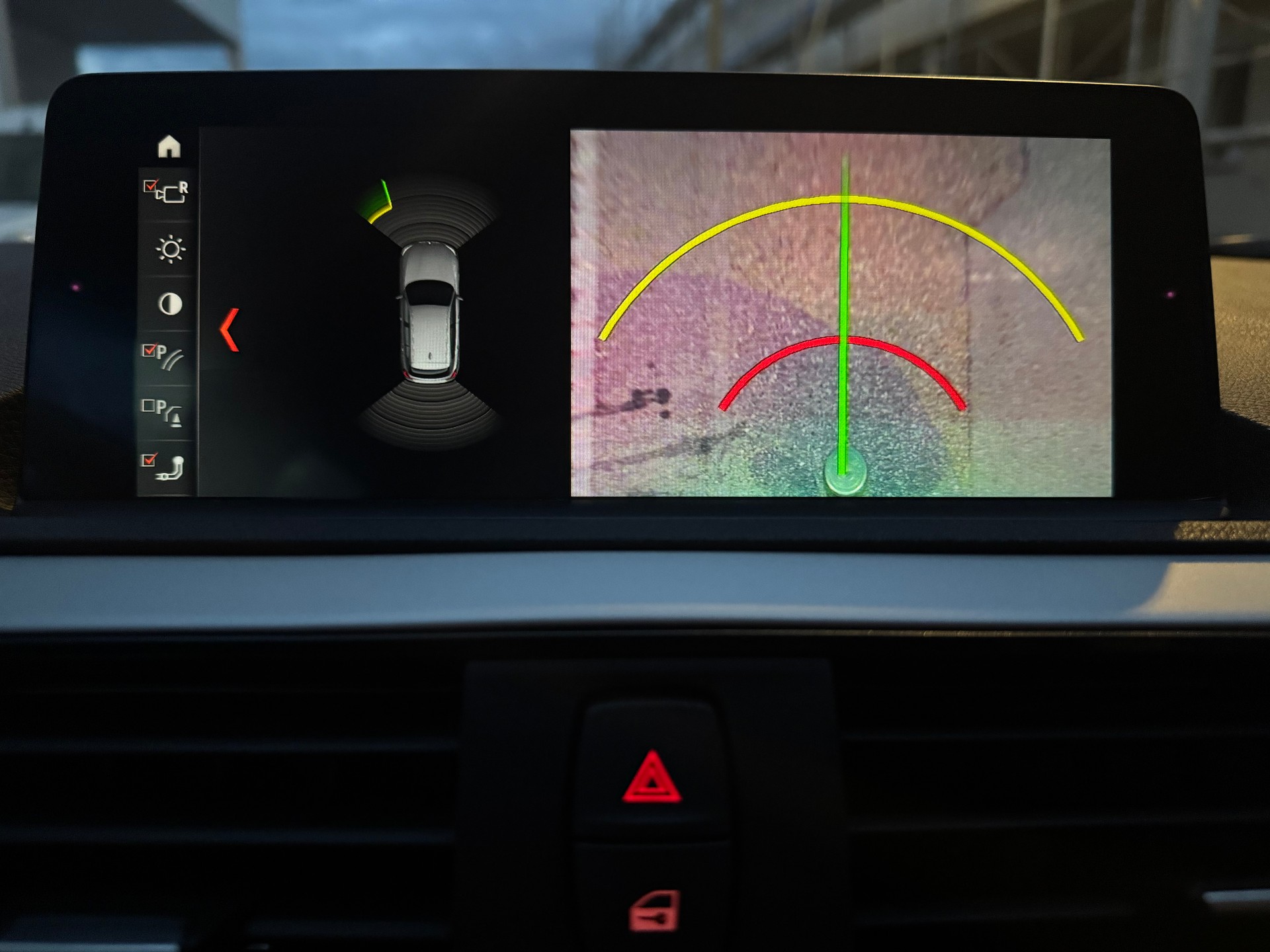 BMW 120d xDrive Steptronic-image-16