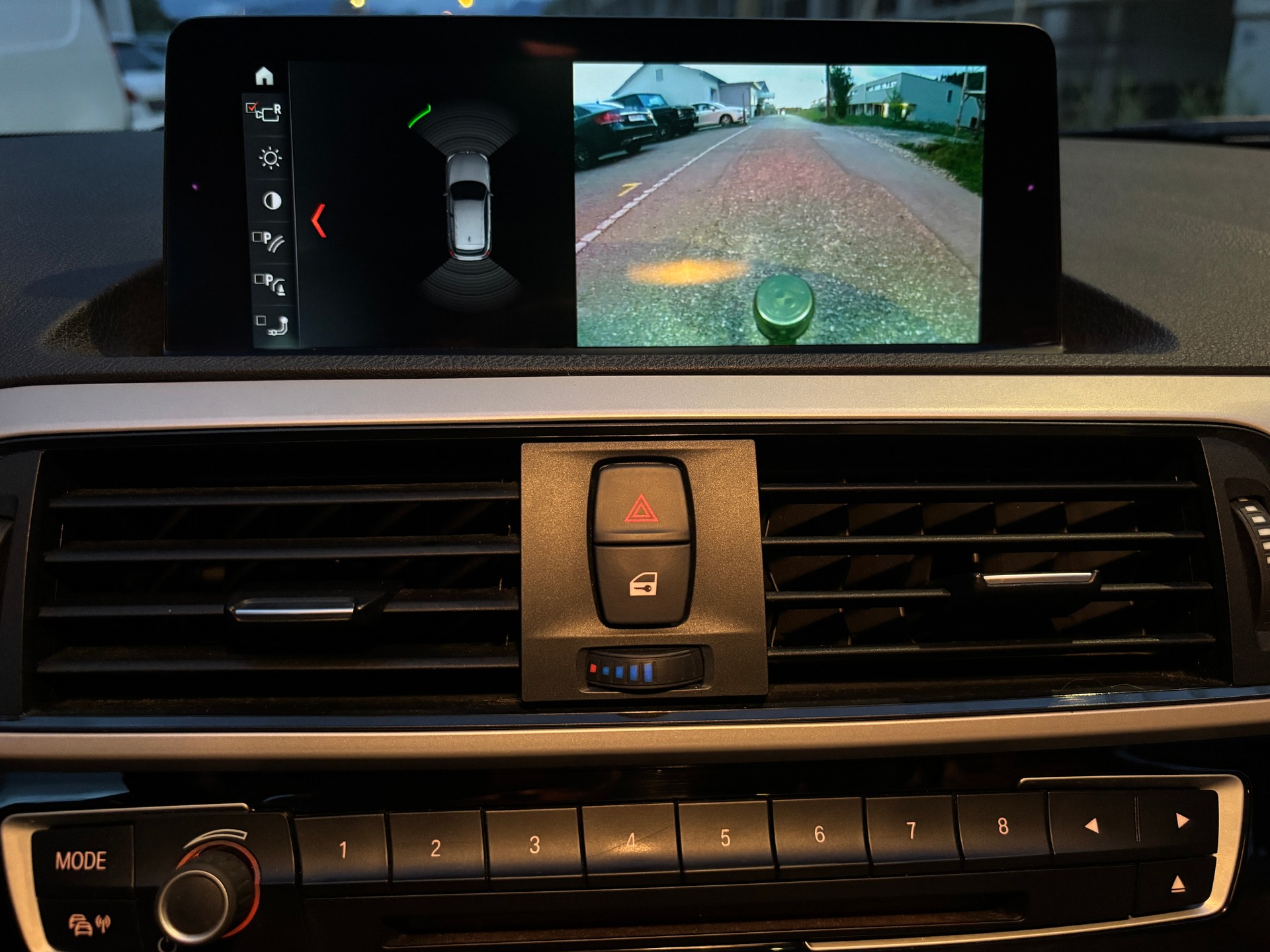 BMW 120d xDrive Steptronic-image-15